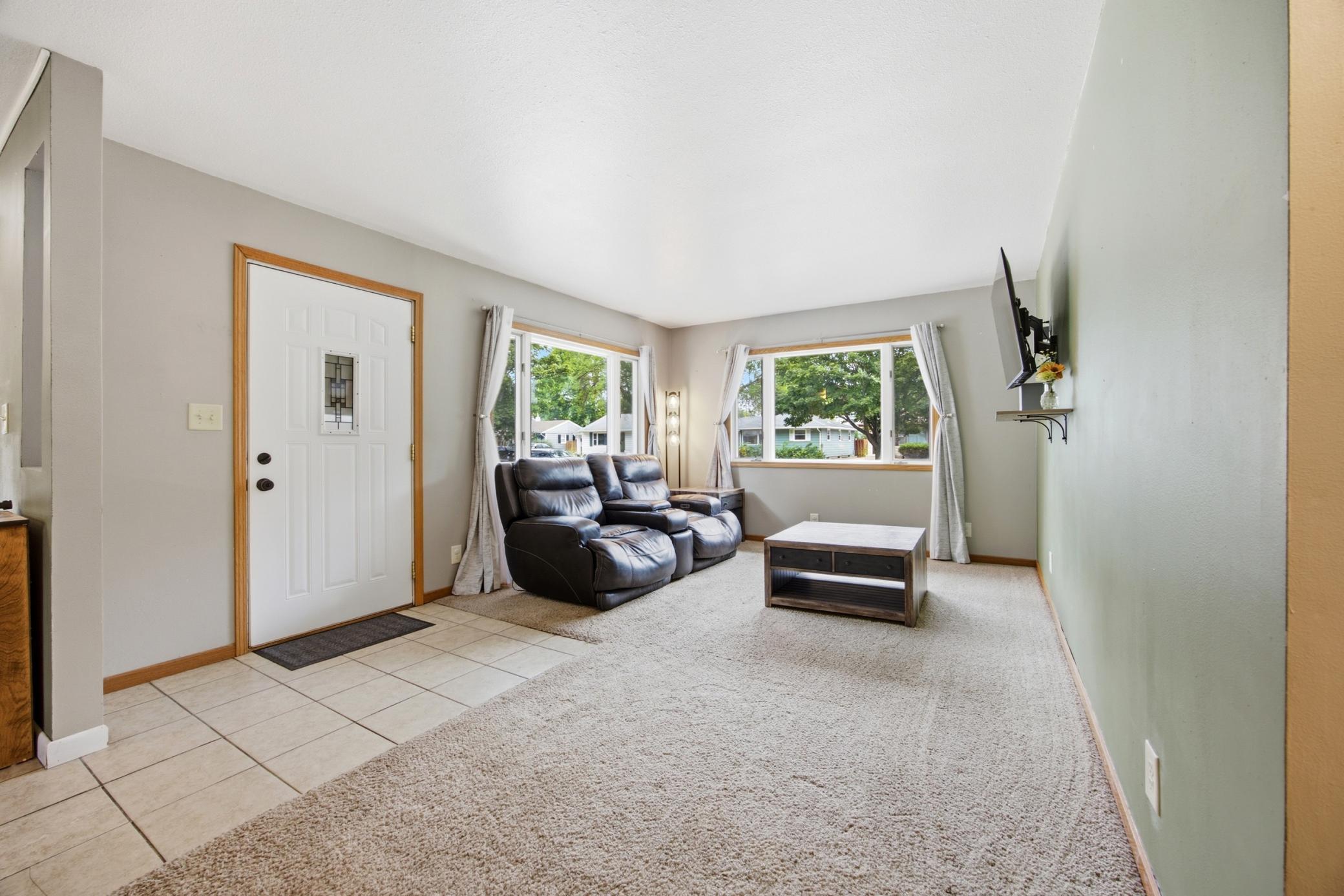 1232 15th Street N, Moorhead MN 56560 - Photo 4 of 36