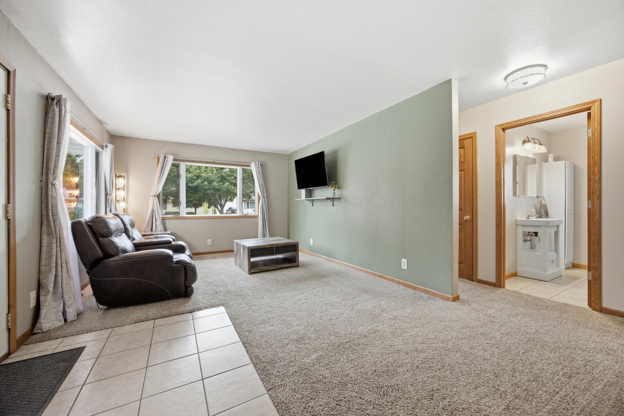 1232 15th Street N, Moorhead MN 56560 - Photo 5 of 36