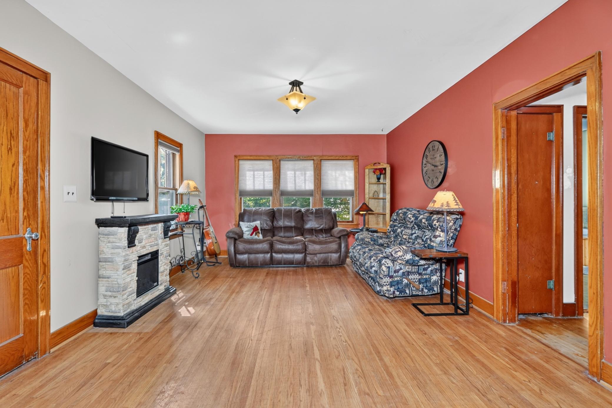 401 NE 7th Street, Grand Rapids MN 55744 - Photo 5 of 41