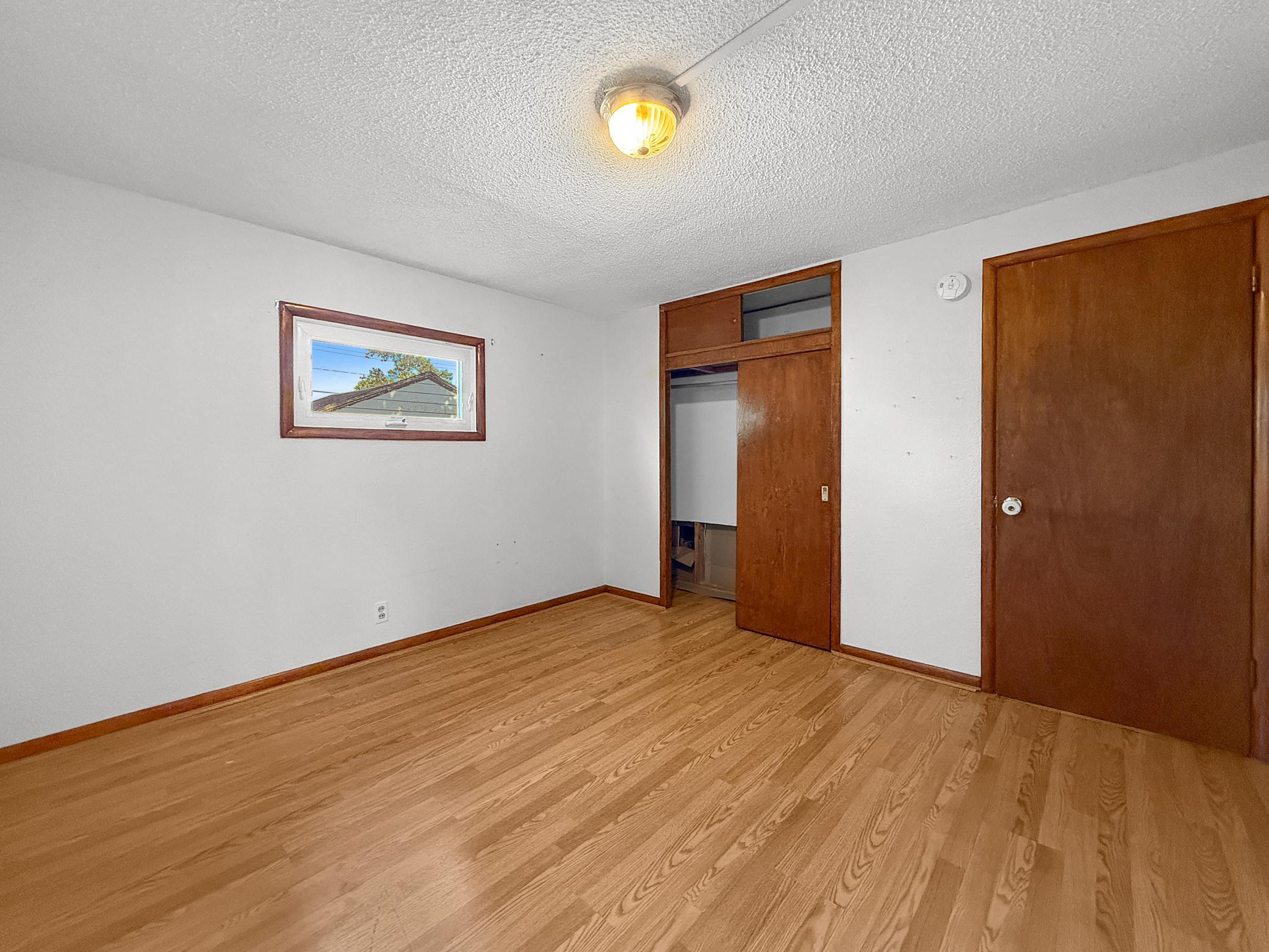 1920 single family home for sale at 604 Lincoln Avenue SE in Bemidji, MN — 3 bed, 1 bath (photo 7 of 16)
