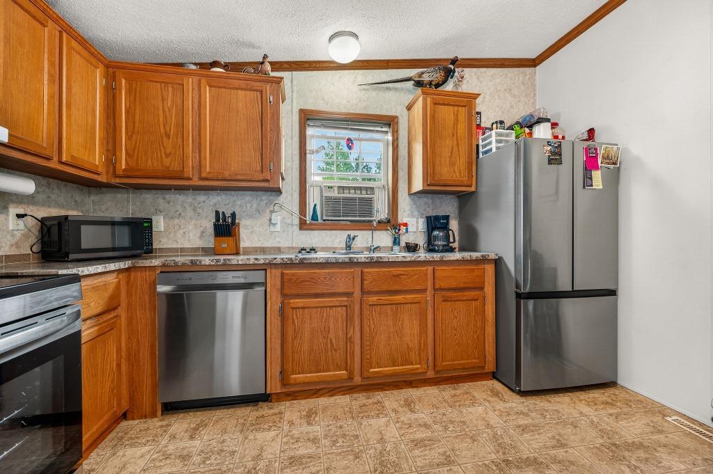 21982 Grouse Lane, Grand Rapids MN 55744 - Photo 2 of 28