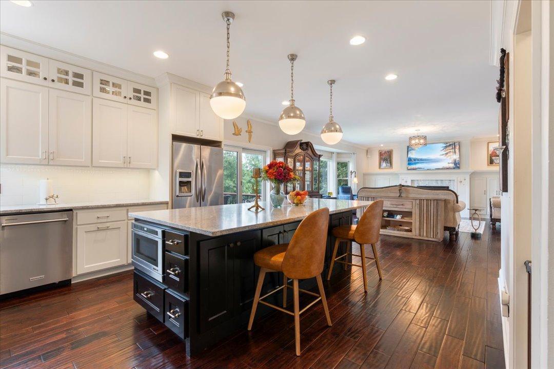 2007 single family home for sale at 14462 Grand Oaks Drive in Baxter, MN — 6 bed, 4 bath (photo 12 of 60)