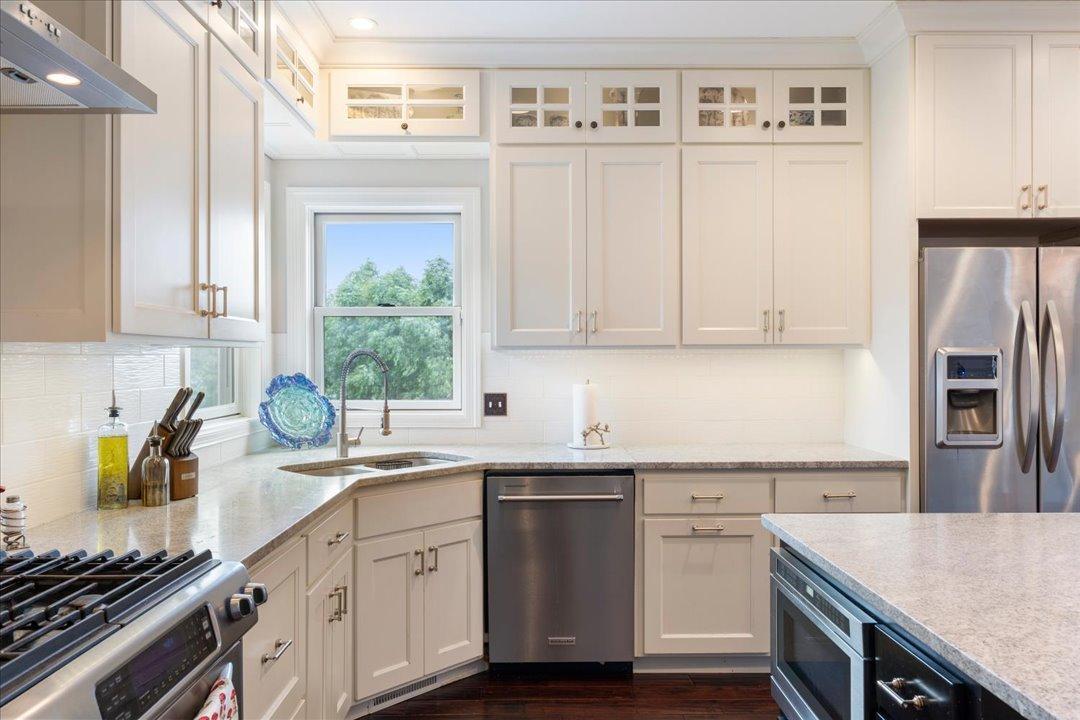 2007 single family home for sale at 14462 Grand Oaks Drive in Baxter, MN — 6 bed, 4 bath (photo 13 of 60)