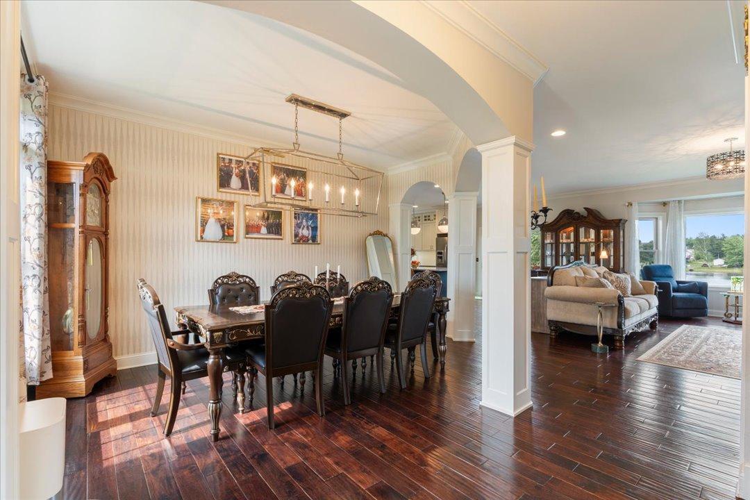 2007 single family home for sale at 14462 Grand Oaks Drive in Baxter, MN — 6 bed, 4 bath (photo 5 of 60)