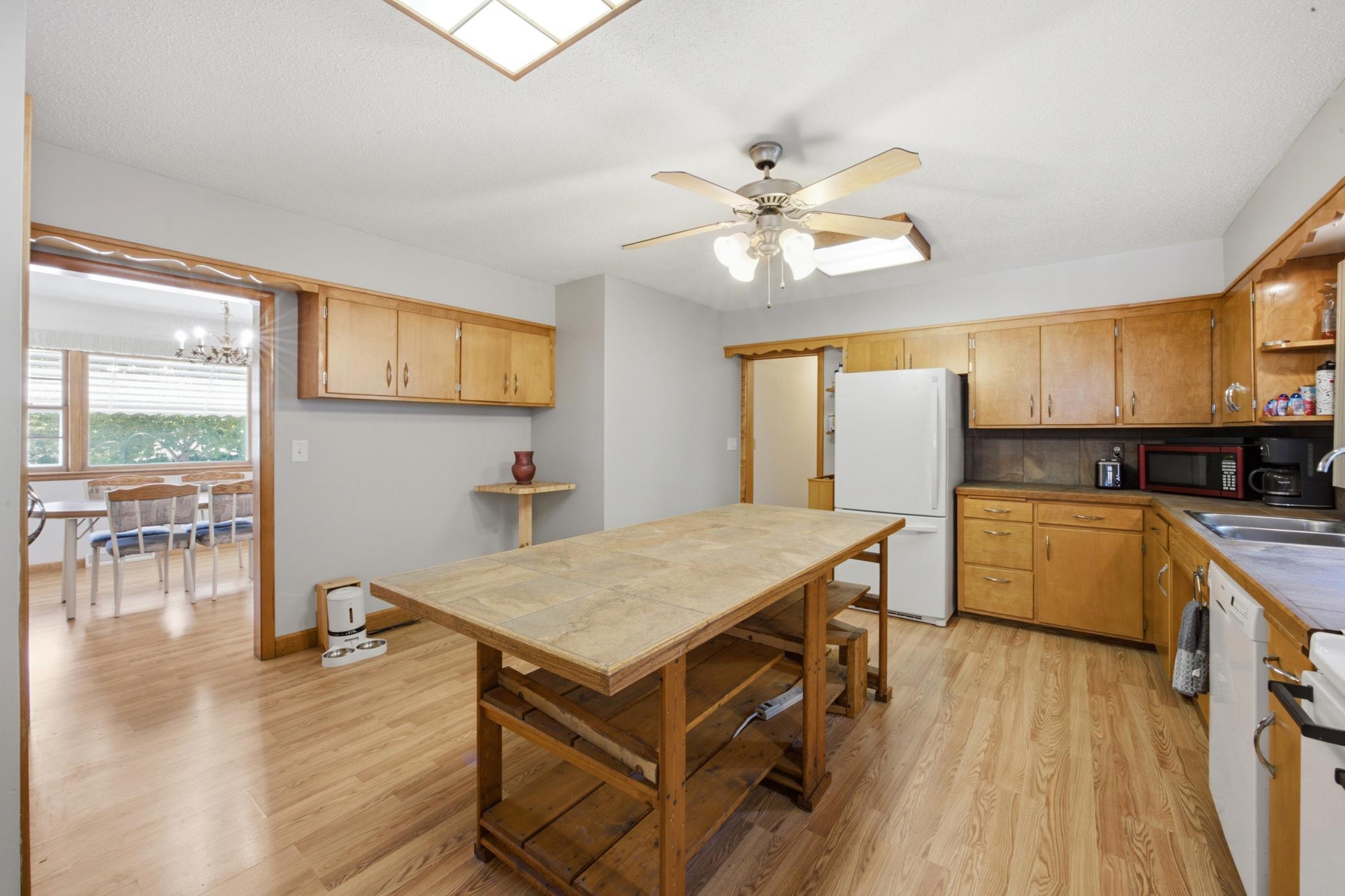 1106 5th Avenue S, Moorhead MN 56560 - Photo 9 of 27