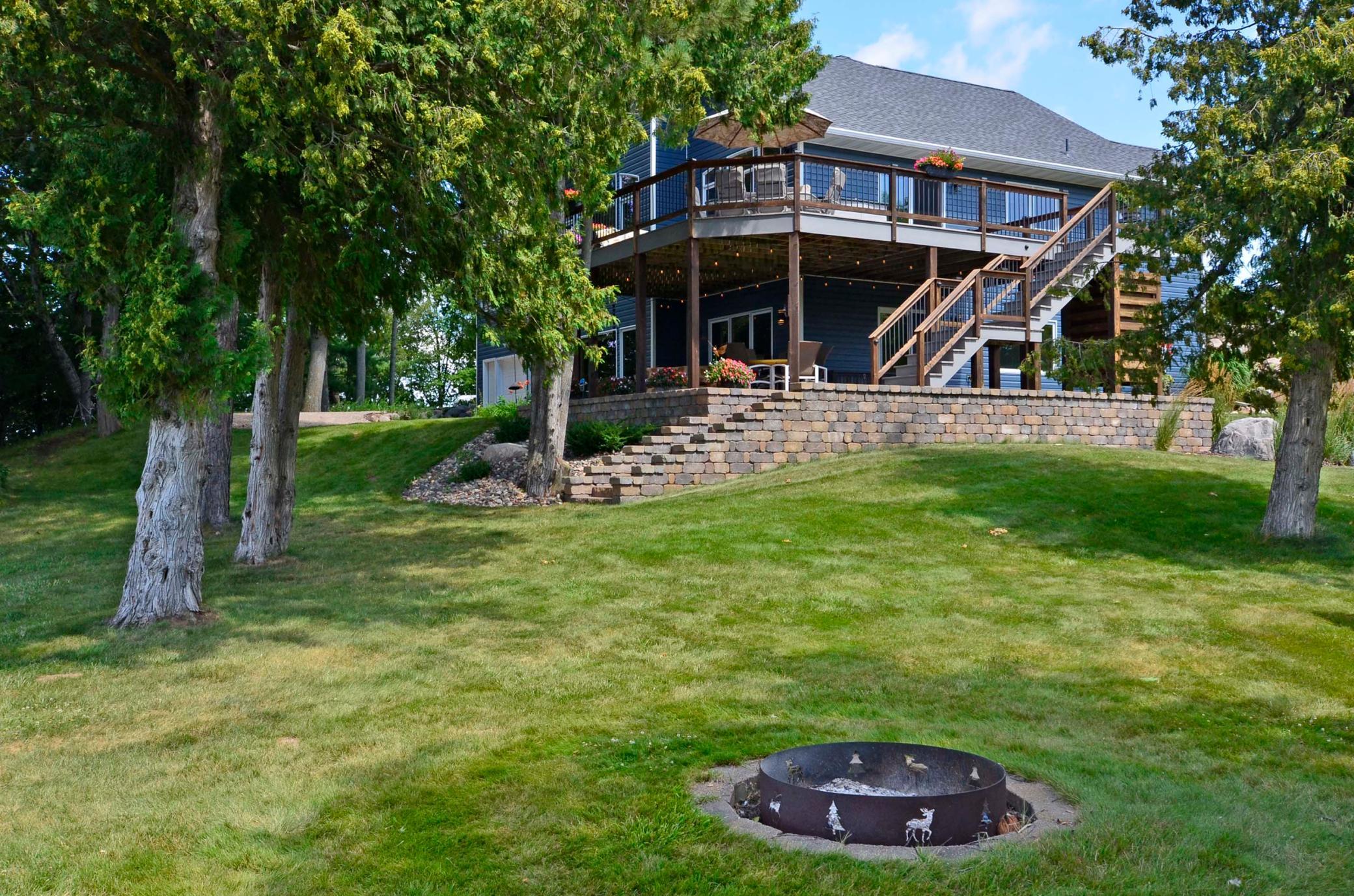 2004 single family home for sale at 42552 323rd Lane in Aitkin, MN — 4 bed, 3 bath (photo 4 of 31)