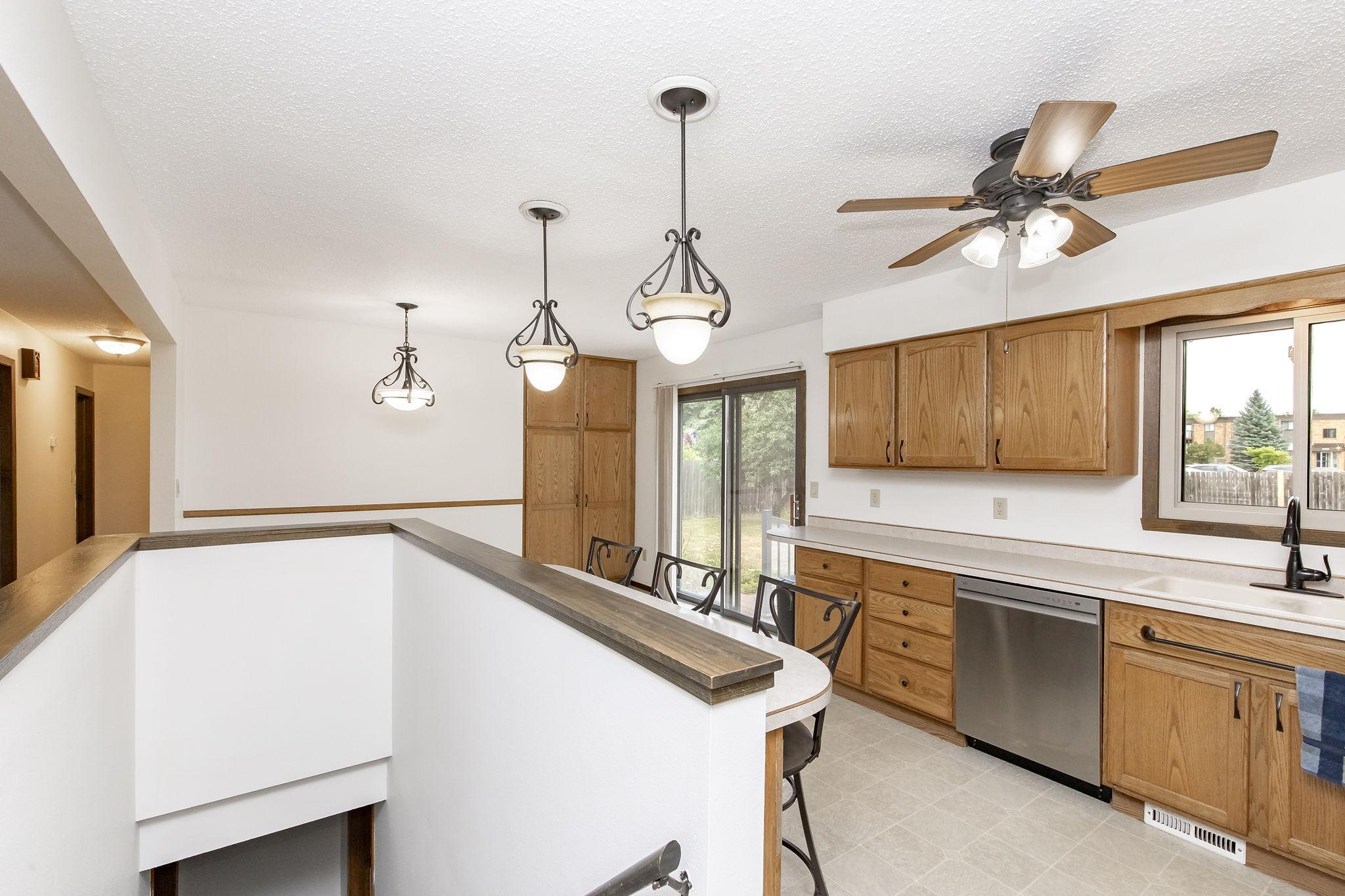 2544 Arrowhead Road S, Fargo ND 58103 - Photo 14 of 53