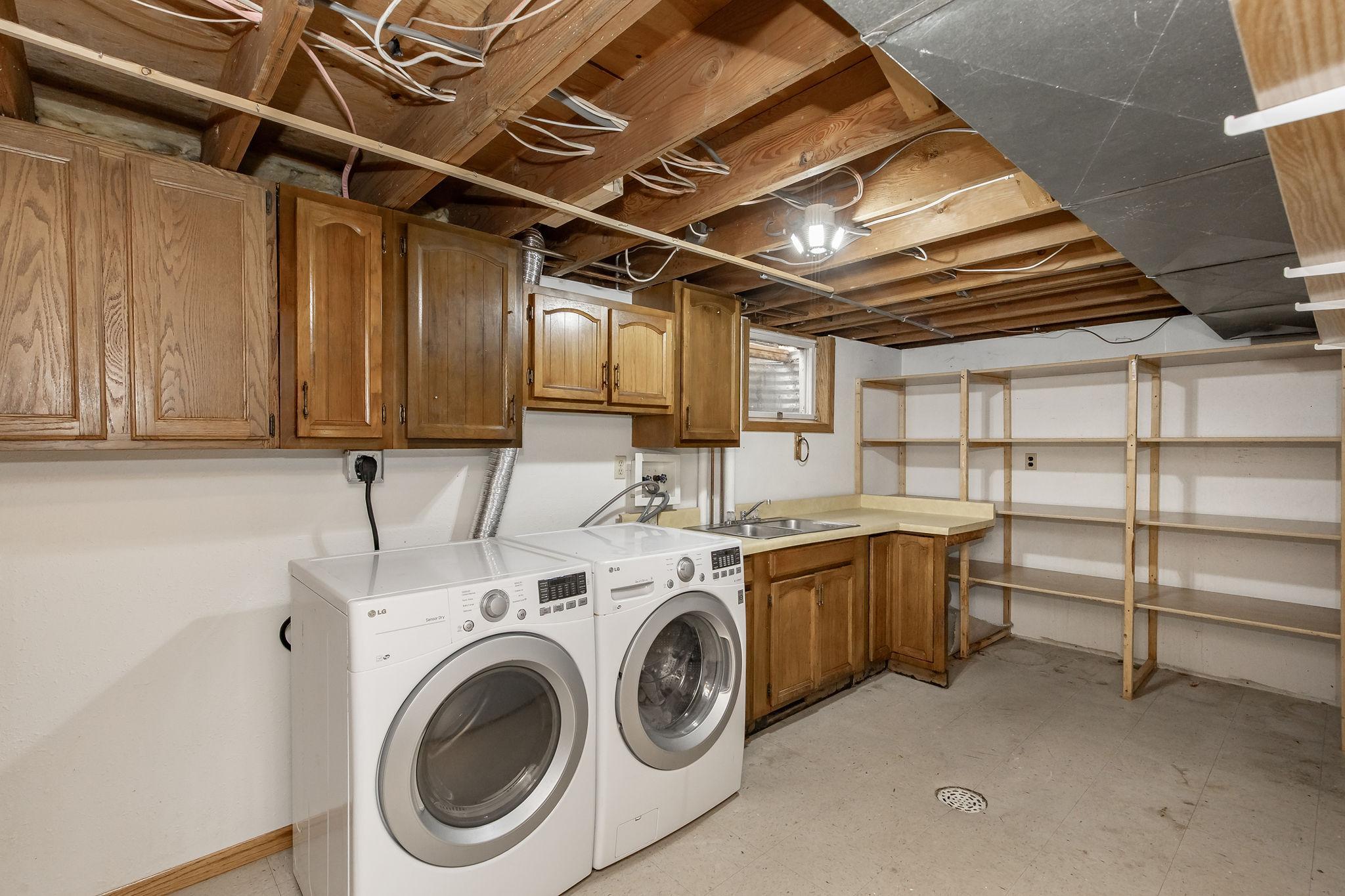 2544 Arrowhead Road S, Fargo ND 58103 - Photo 44 of 53