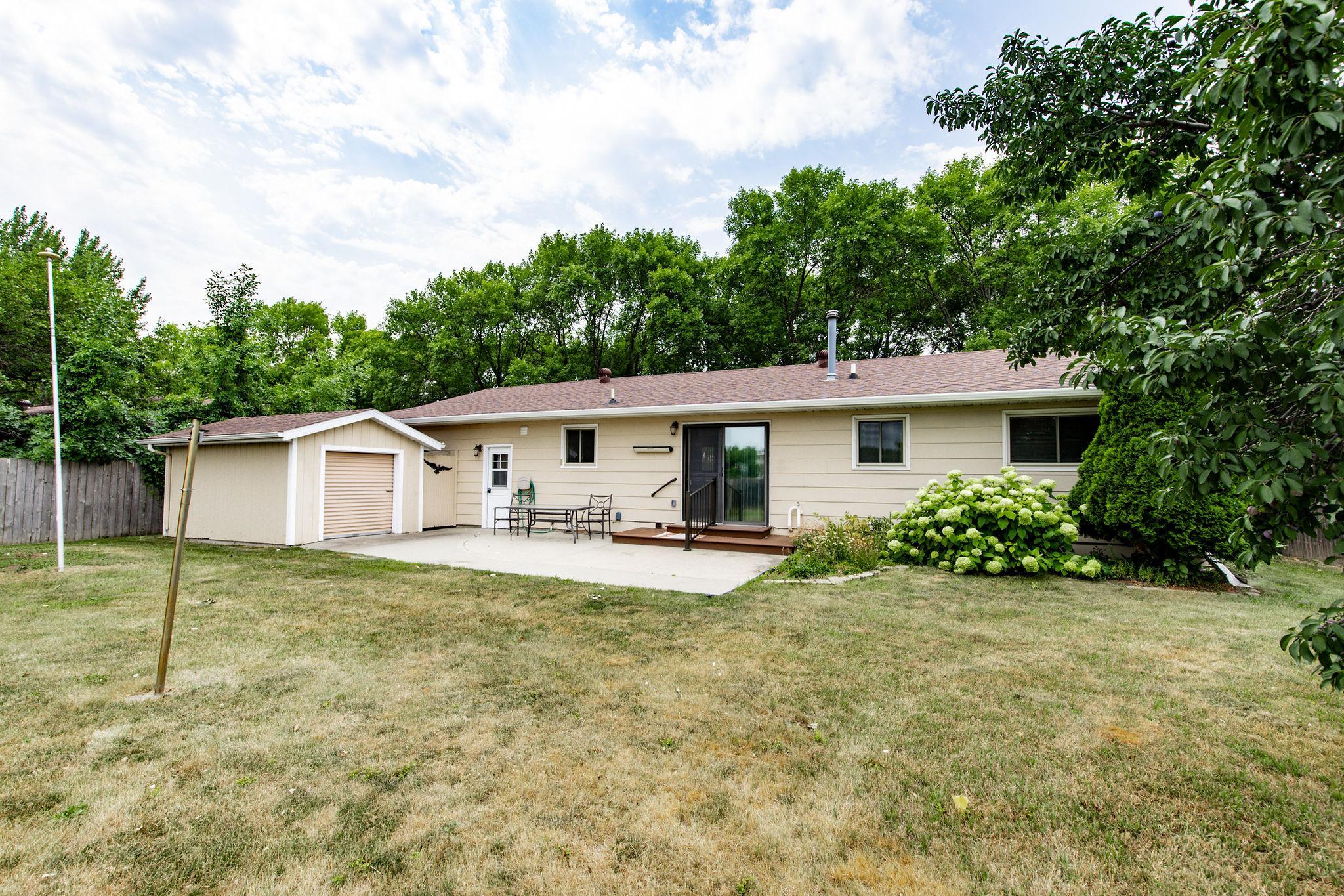 2544 Arrowhead Road S, Fargo ND 58103 - Photo 47 of 53