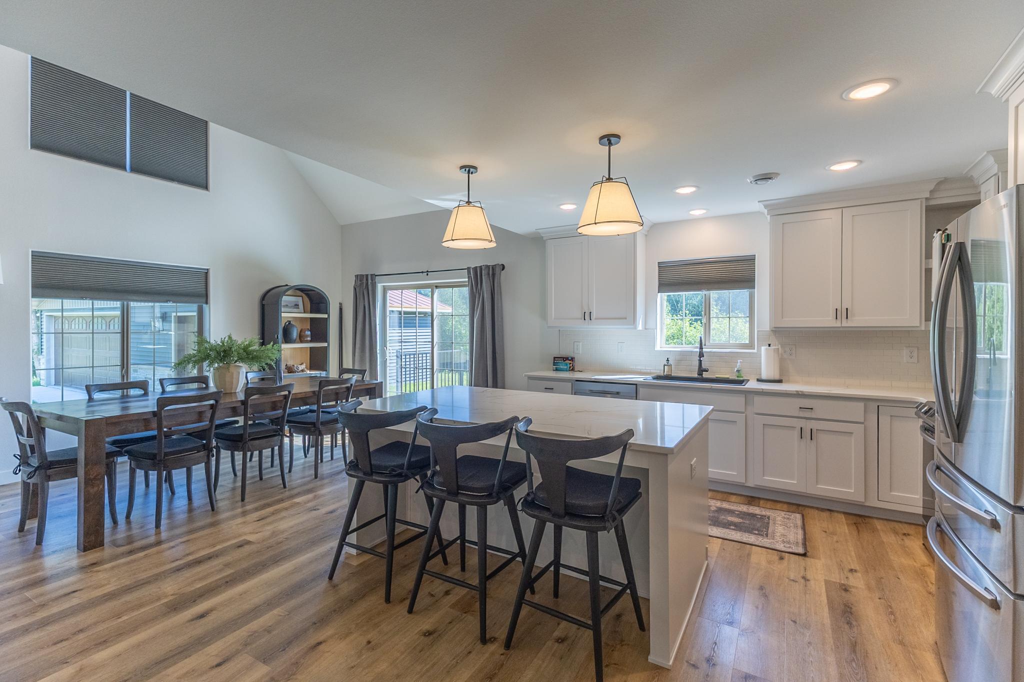 2021 single family home for sale at 7639 Emerald Pines Drive NW in Bemidji, MN — 3 bed, 2 bath (photo 12 of 94)