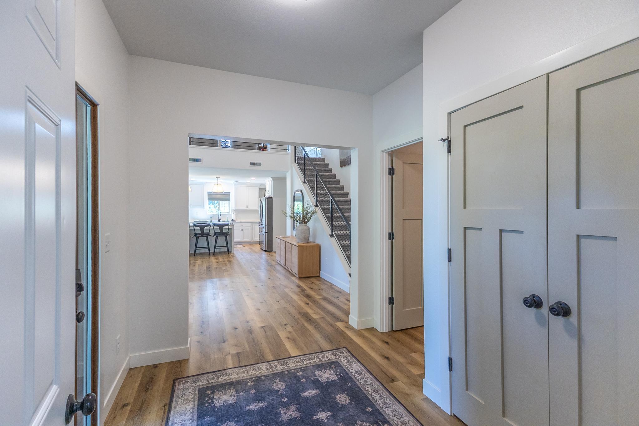 2021 single family home for sale at 7639 Emerald Pines Drive NW in Bemidji, MN — 3 bed, 2 bath (photo 4 of 94)