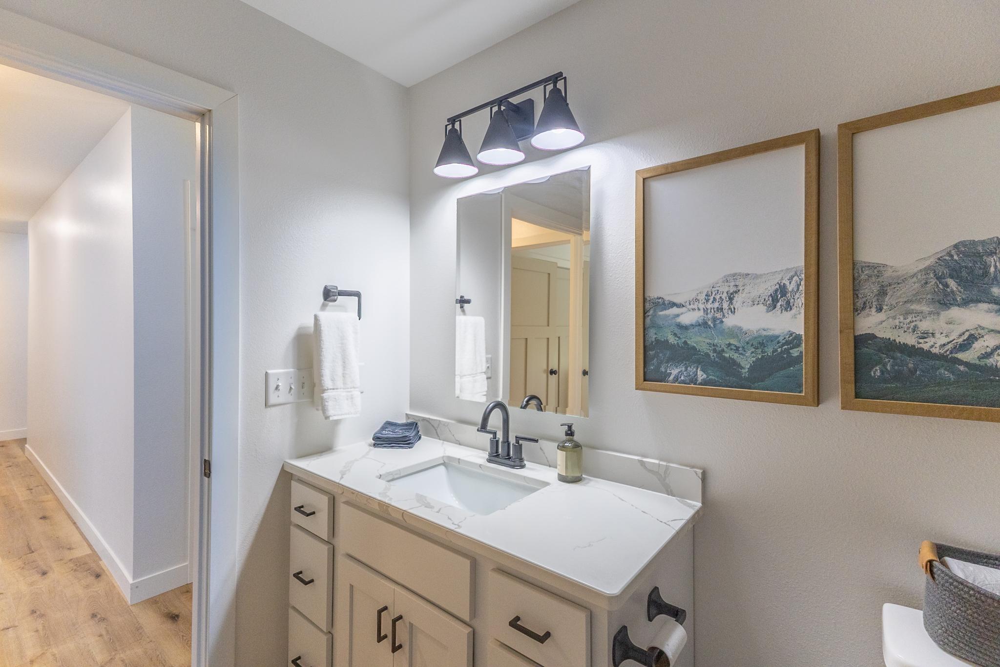 2021 single family home for sale at 7639 Emerald Pines Drive NW in Bemidji, MN — 3 bed, 2 bath (photo 37 of 94)