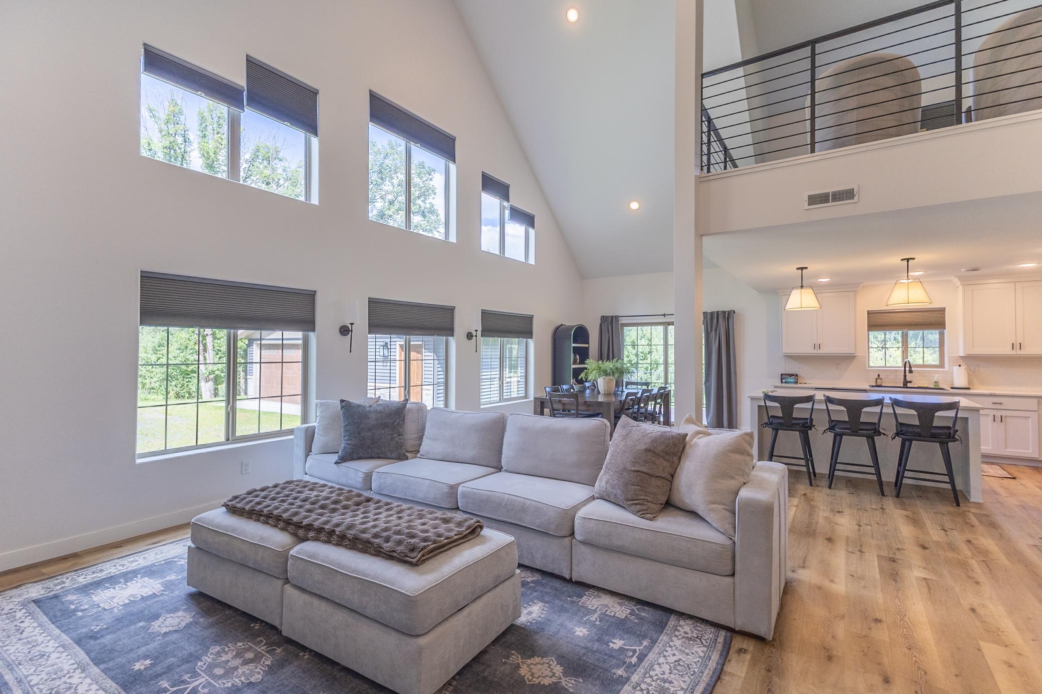 2021 single family home for sale at 7639 Emerald Pines Drive NW in Bemidji, MN — 3 bed, 2 bath (photo 5 of 94)