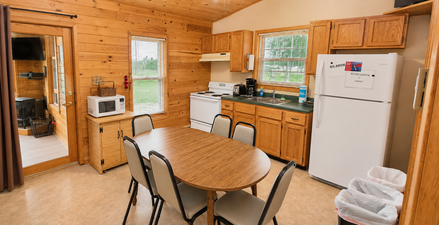 2000 single family home for sale at Unit 1 Flag Island in Angle Inlet, MN — 4 bed, 2 bath (photo 11 of 15)