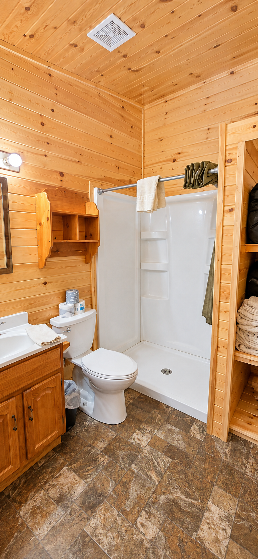 2000 single family home for sale at Unit 1 Flag Island in Angle Inlet, MN — 4 bed, 2 bath (photo 10 of 15)
