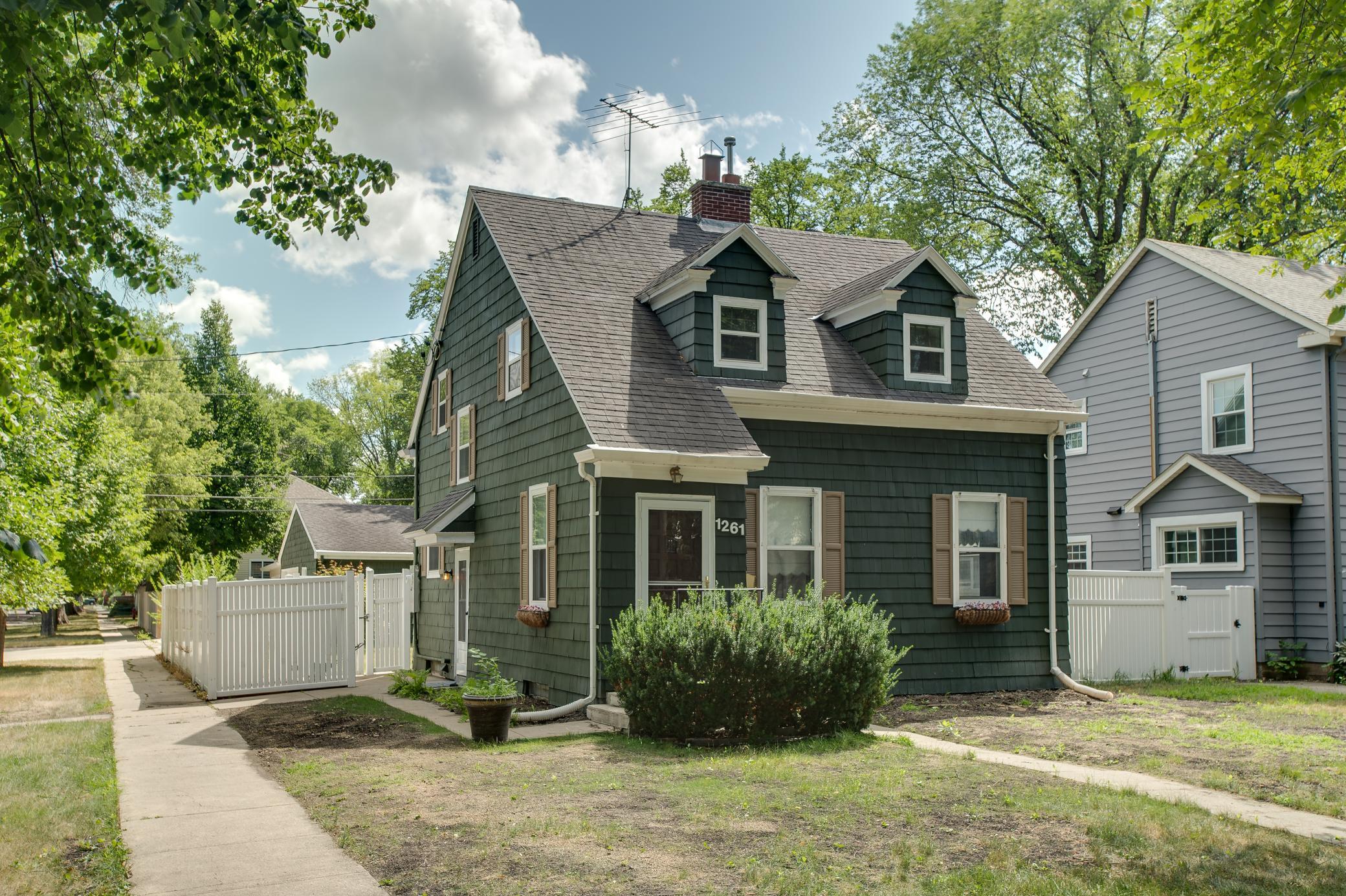 1261 4th Street N, Fargo ND 58102 - Photo 2 of 43