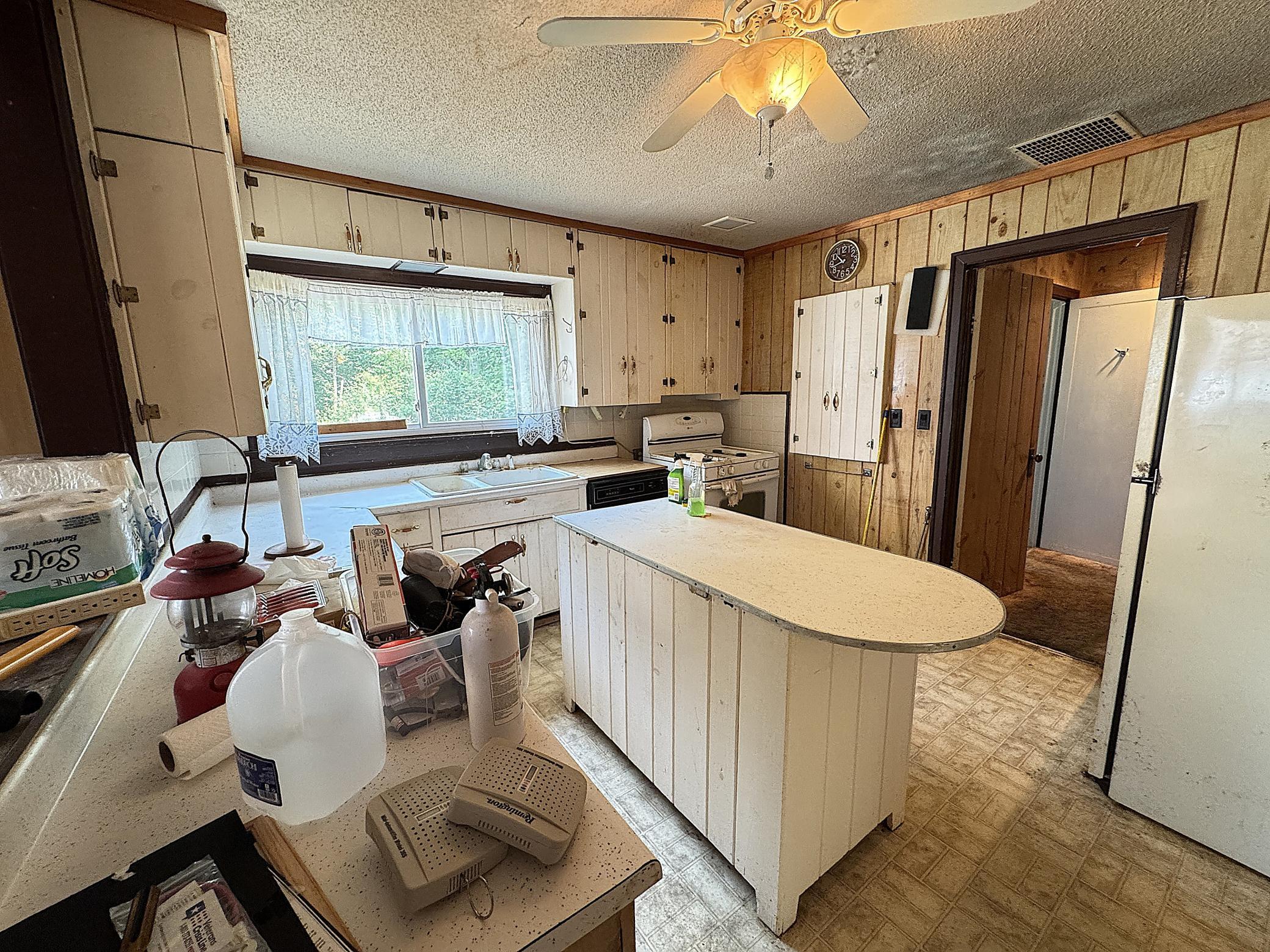 1940 single family home for sale at 32162 Deer Street in Aitkin, MN — 3 bed, 1 bath (photo 34 of 83)