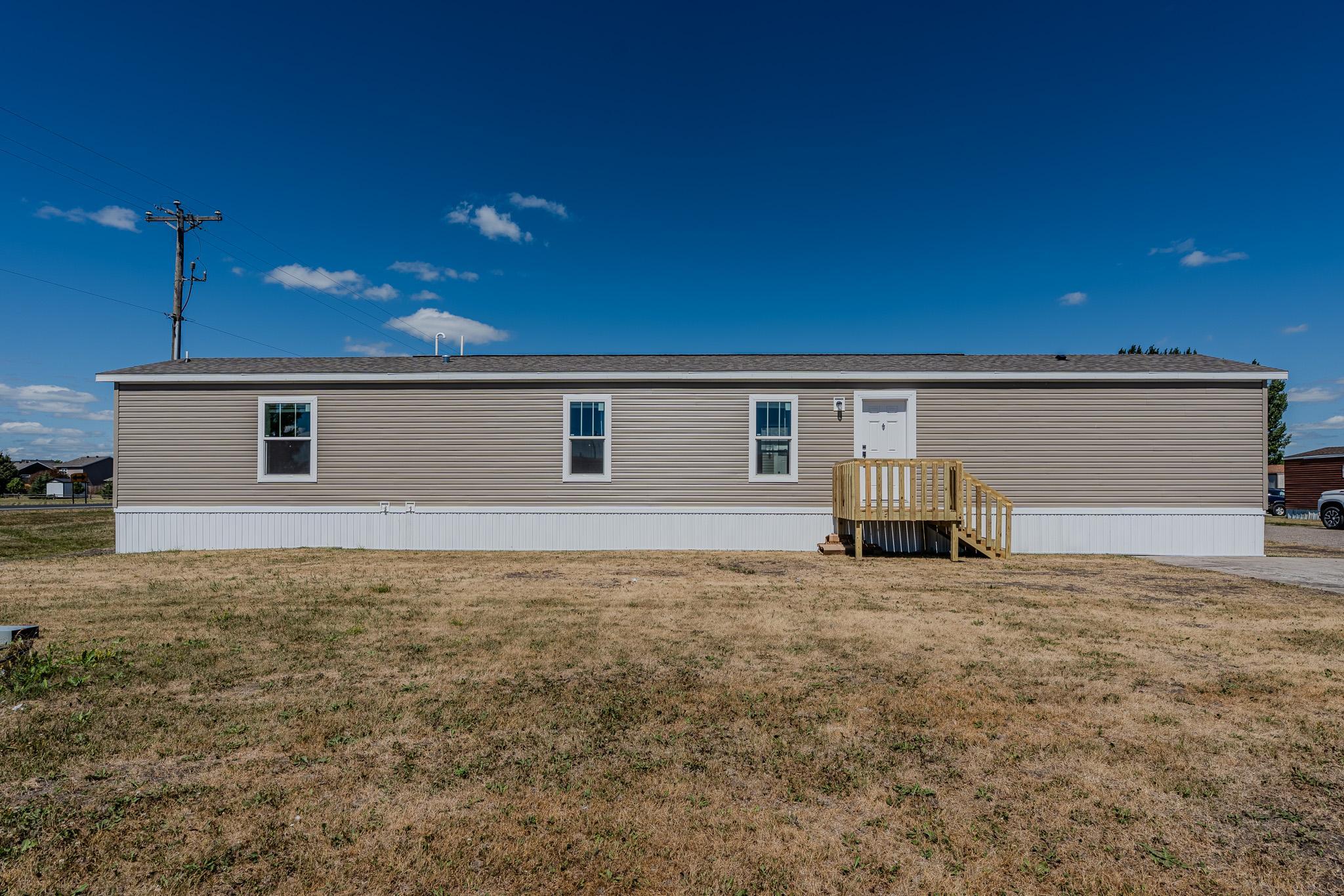 218 8th Street NW, Dilworth MN 56529 - Photo 3 of 15