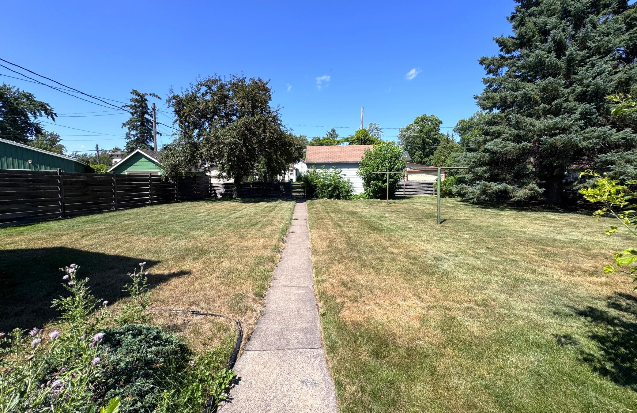 1954 single family home for sale at 410 1st Street NW in Aitkin, MN — 3 bed, 3 bath (photo 20 of 92)
