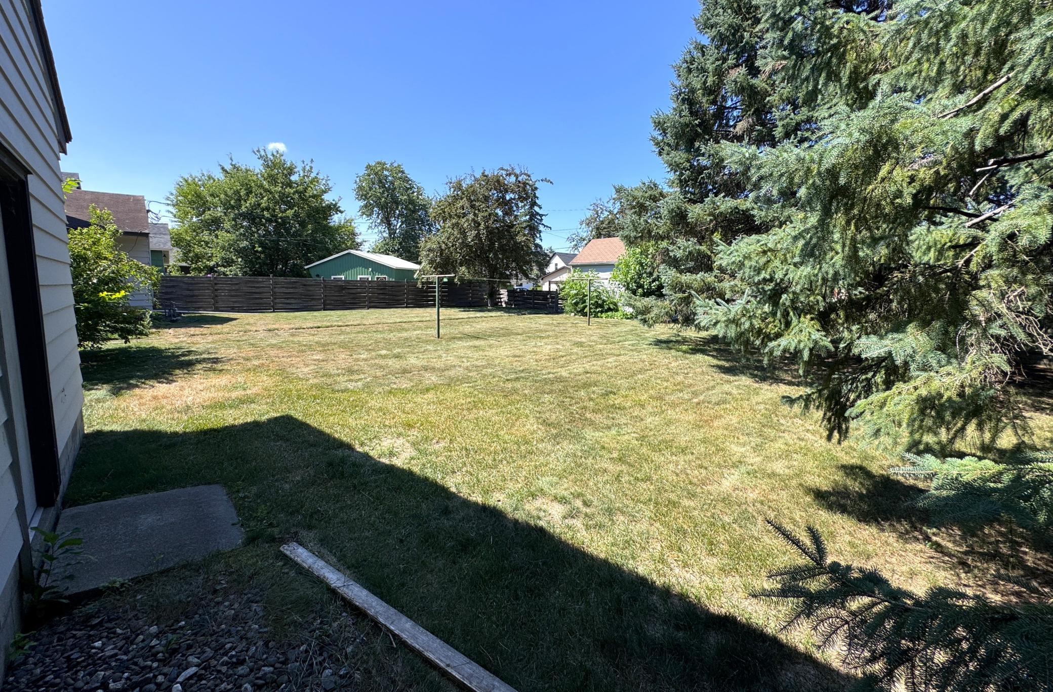 1954 single family home for sale at 410 1st Street NW in Aitkin, MN — 3 bed, 3 bath (photo 23 of 92)