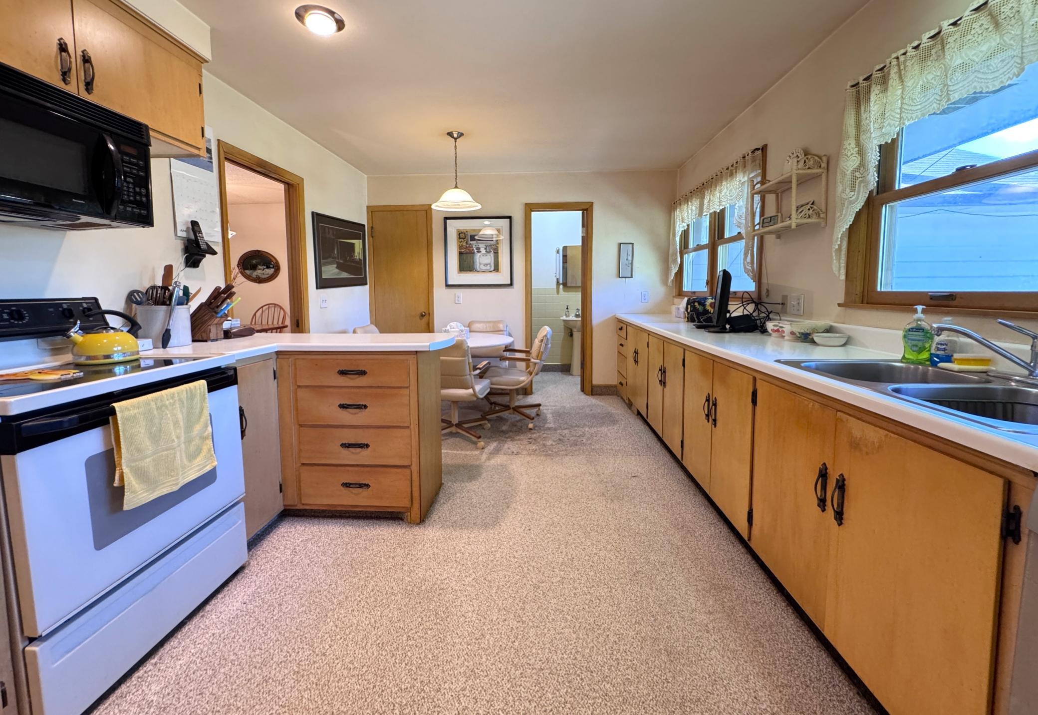 1954 single family home for sale at 410 1st Street NW in Aitkin, MN — 3 bed, 3 bath (photo 44 of 92)