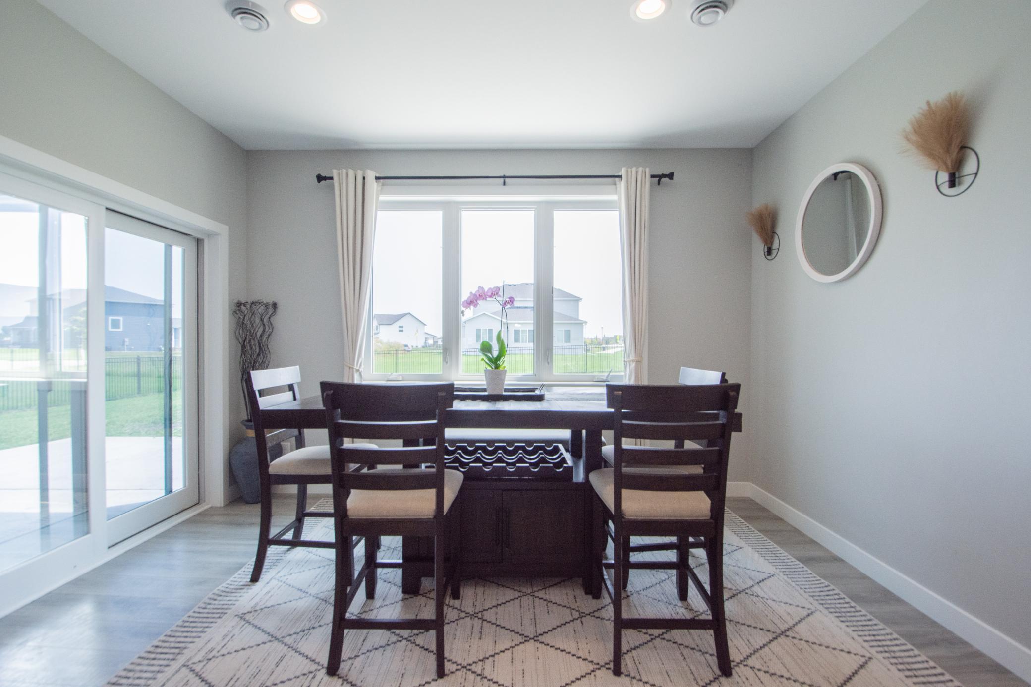2024 single family home for sale at 428 Audrey Drive in Mapleton, ND — 4 bed, 3 bath (photo 18 of 40)