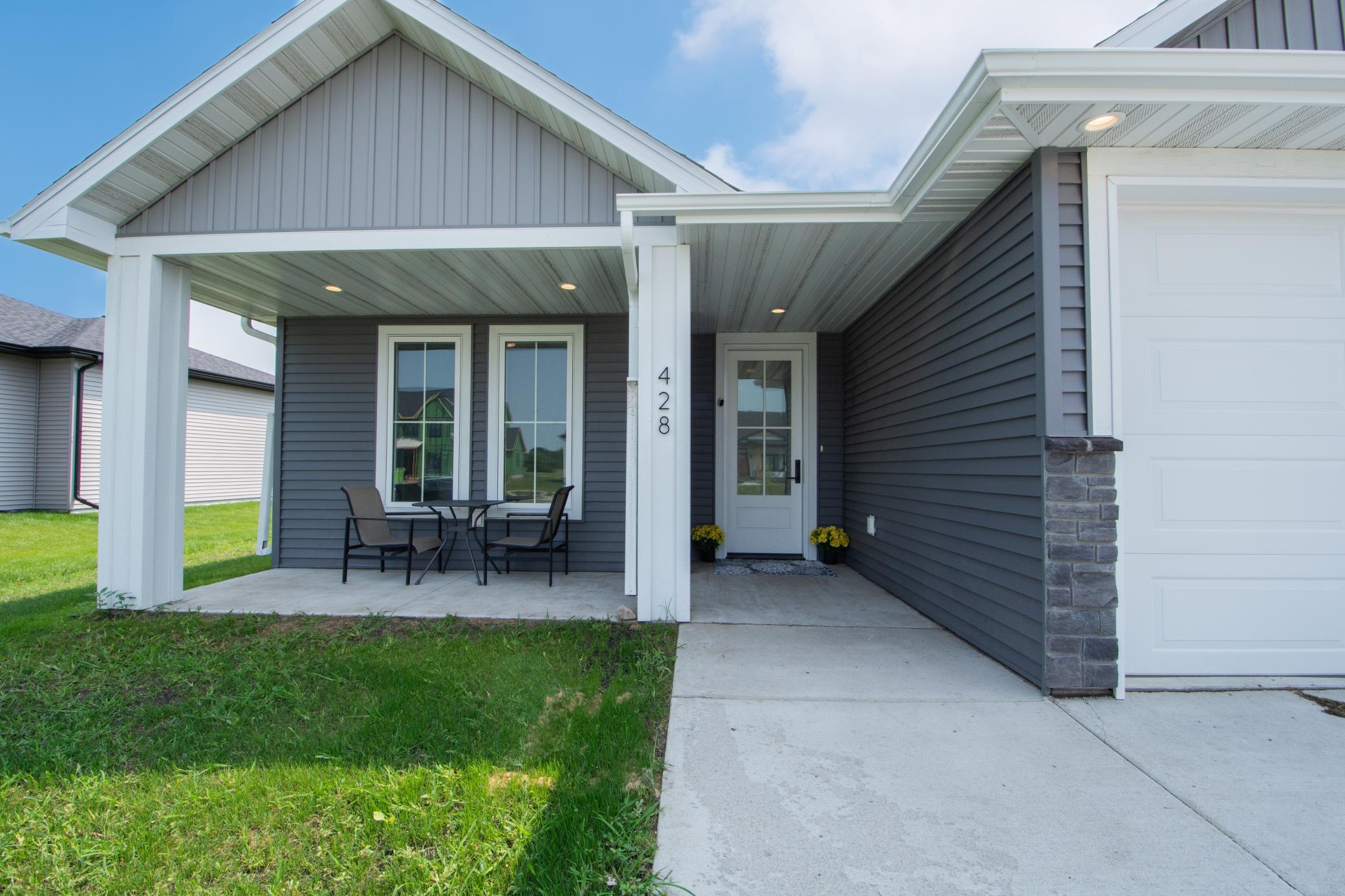 2024 single family home for sale at 428 Audrey Drive in Mapleton, ND — 4 bed, 3 bath (photo 38 of 40)