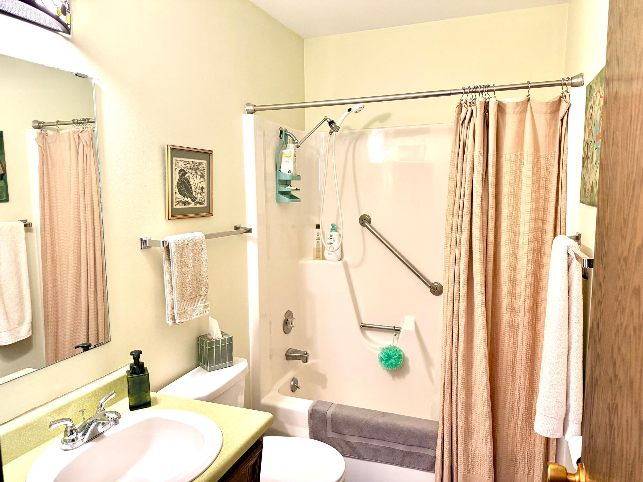 1430 5th Street N, Unit 203, Fargo ND 58102 - Photo 8 of 20