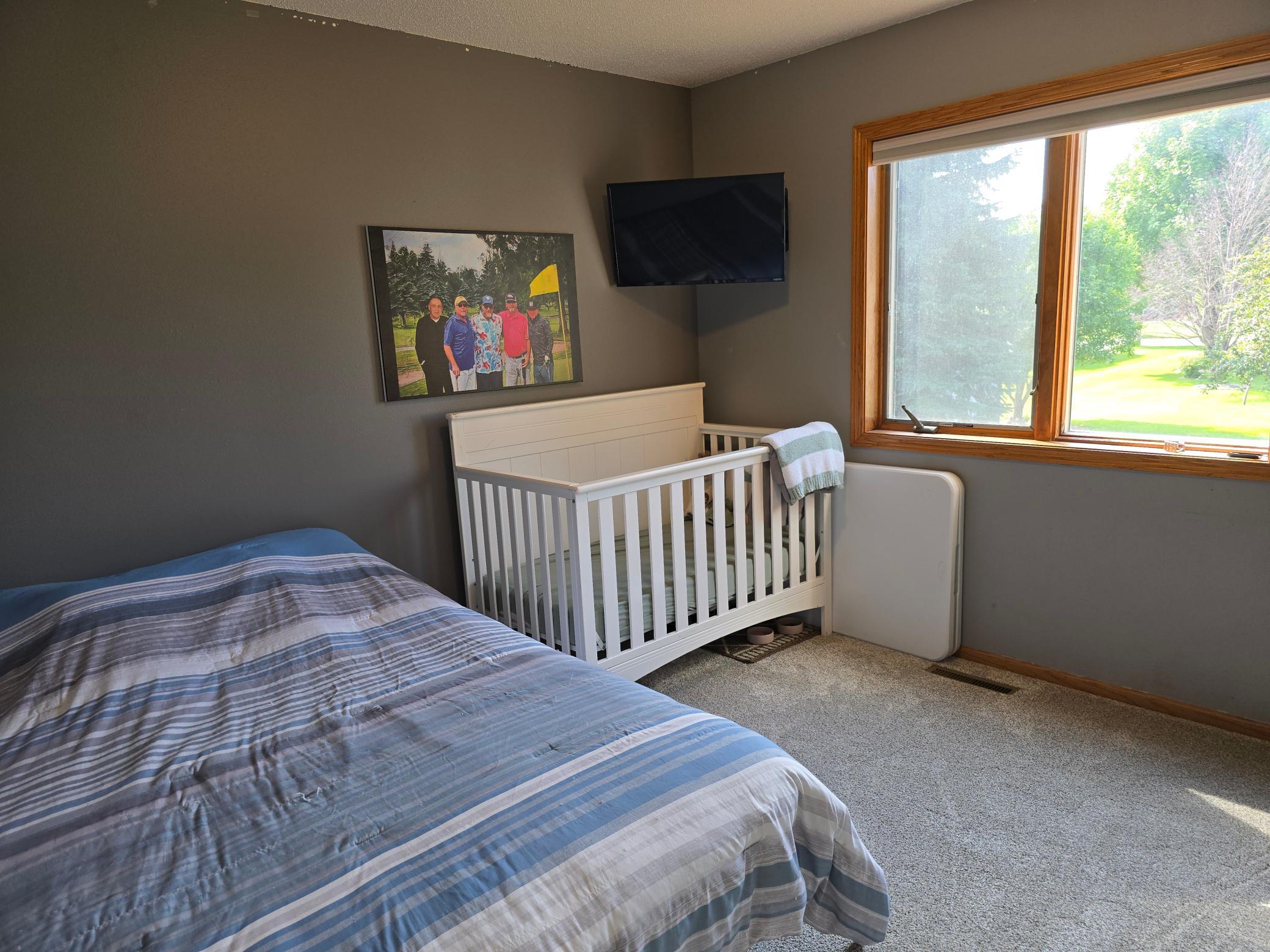 1999 single family home for sale at 1101 5th Avenue SE in Barnesville, MN — 5 bed, 3 bath (photo 27 of 52)