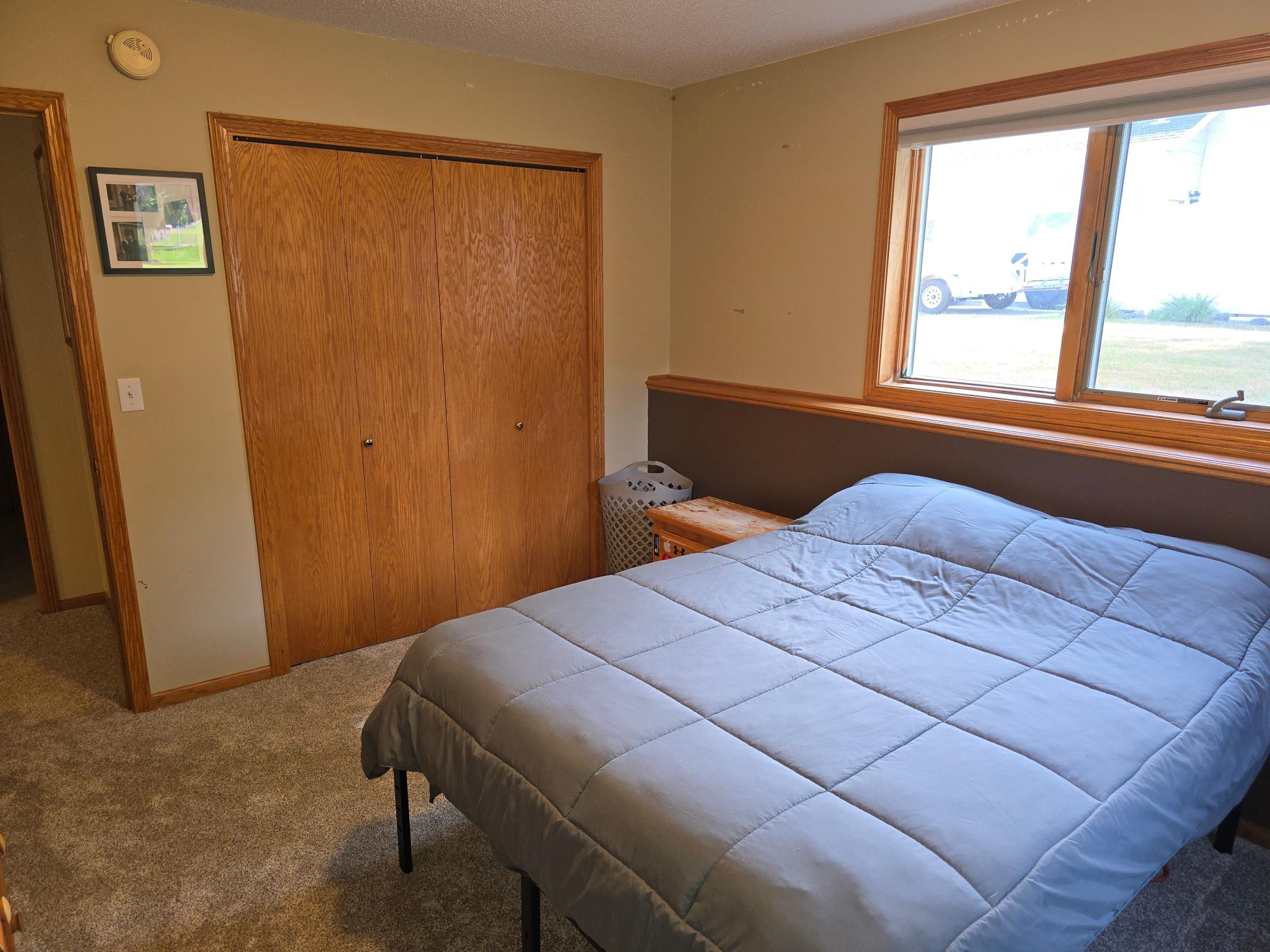 1999 single family home for sale at 1101 5th Avenue SE in Barnesville, MN — 5 bed, 3 bath (photo 44 of 52)