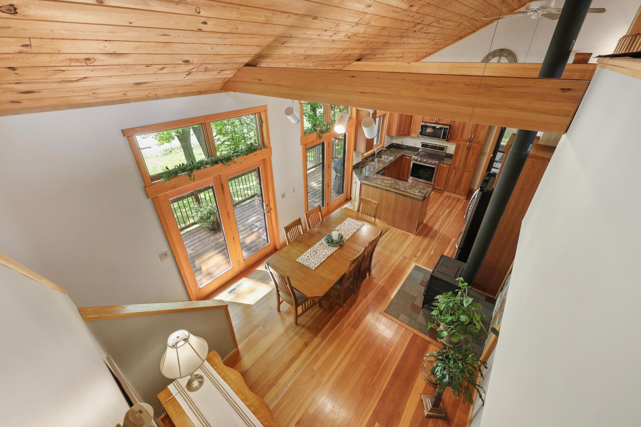1991 single family home for sale at 27350 Greenwood Isle Circle in Deerwood, MN — 4 bed, 3 bath (photo 18 of 91)