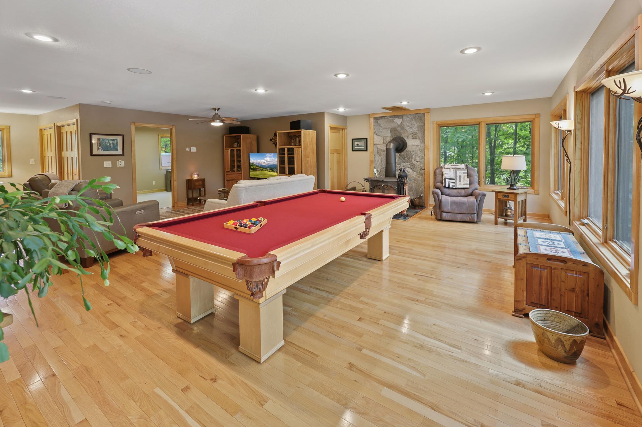 1991 single family home for sale at 27350 Greenwood Isle Circle in Deerwood, MN — 4 bed, 3 bath (photo 24 of 91)