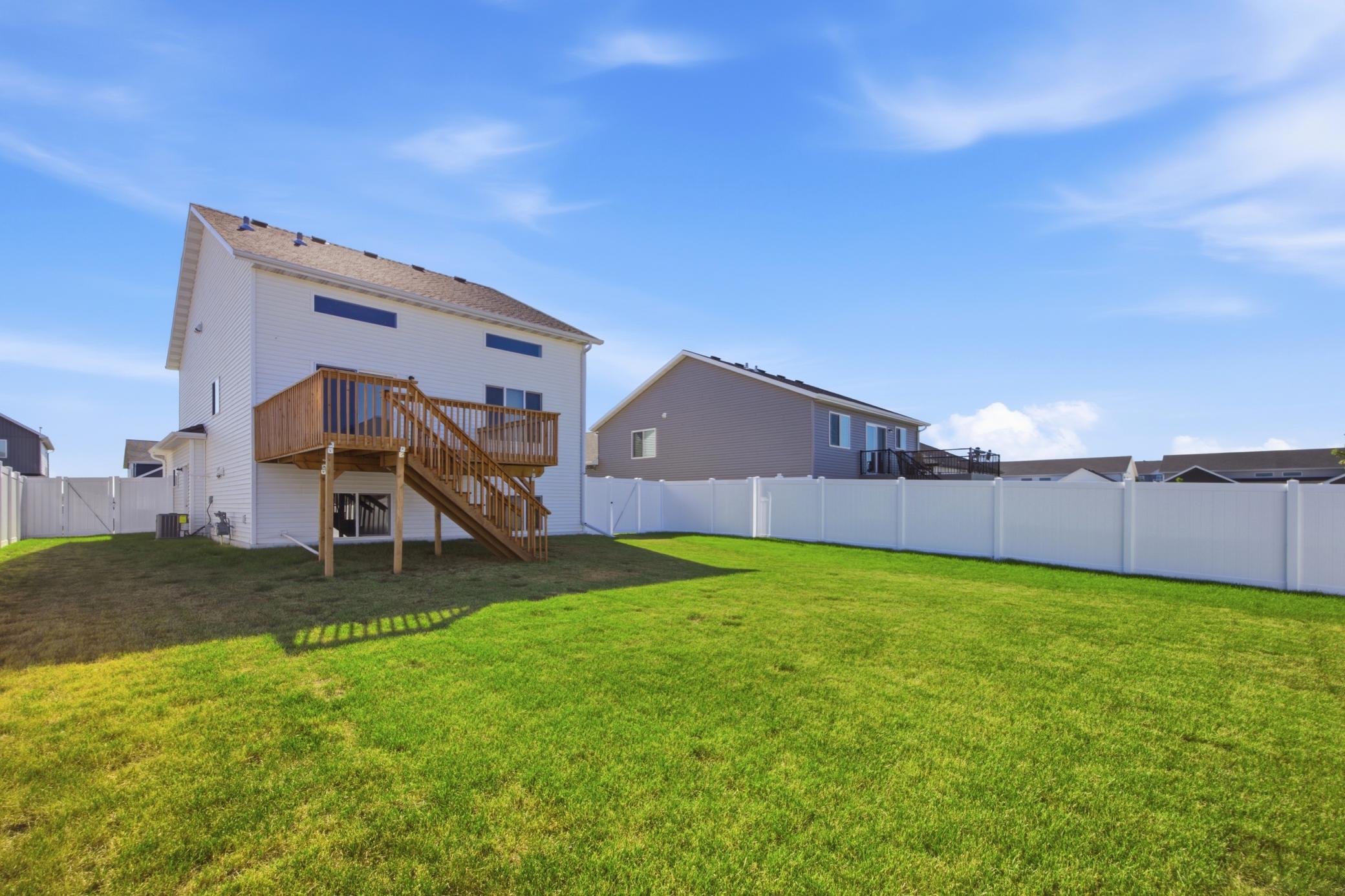 3851 19th Street S, Moorhead MN 56560 - Photo 36 of 39