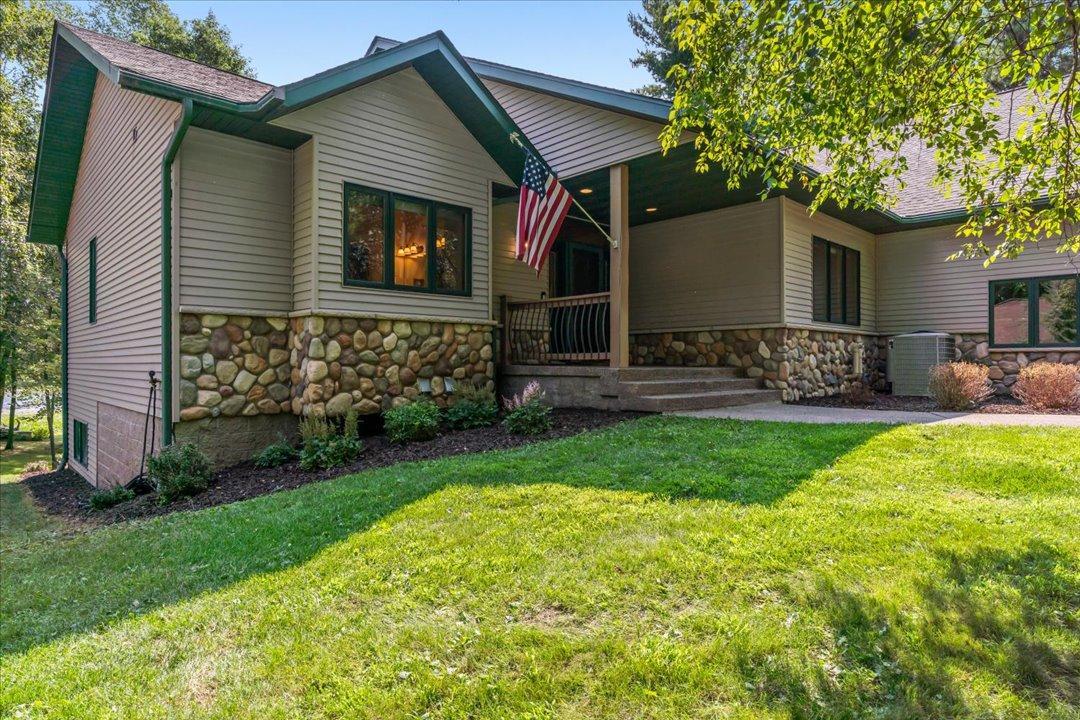2005 single family home for sale at 37003 Staley Lane in Crosslake, MN — 4 bed, 3 bath (photo 2 of 67)