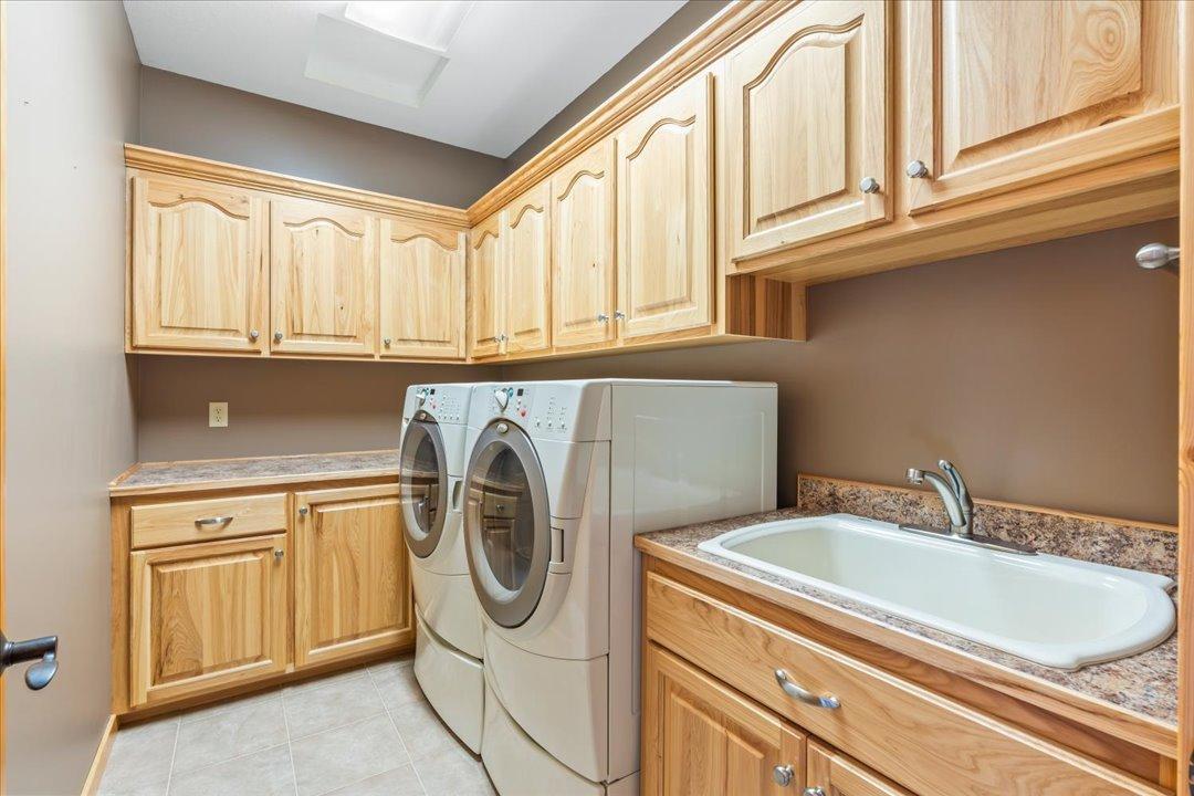 2005 single family home for sale at 37003 Staley Lane in Crosslake, MN — 4 bed, 3 bath (photo 19 of 67)