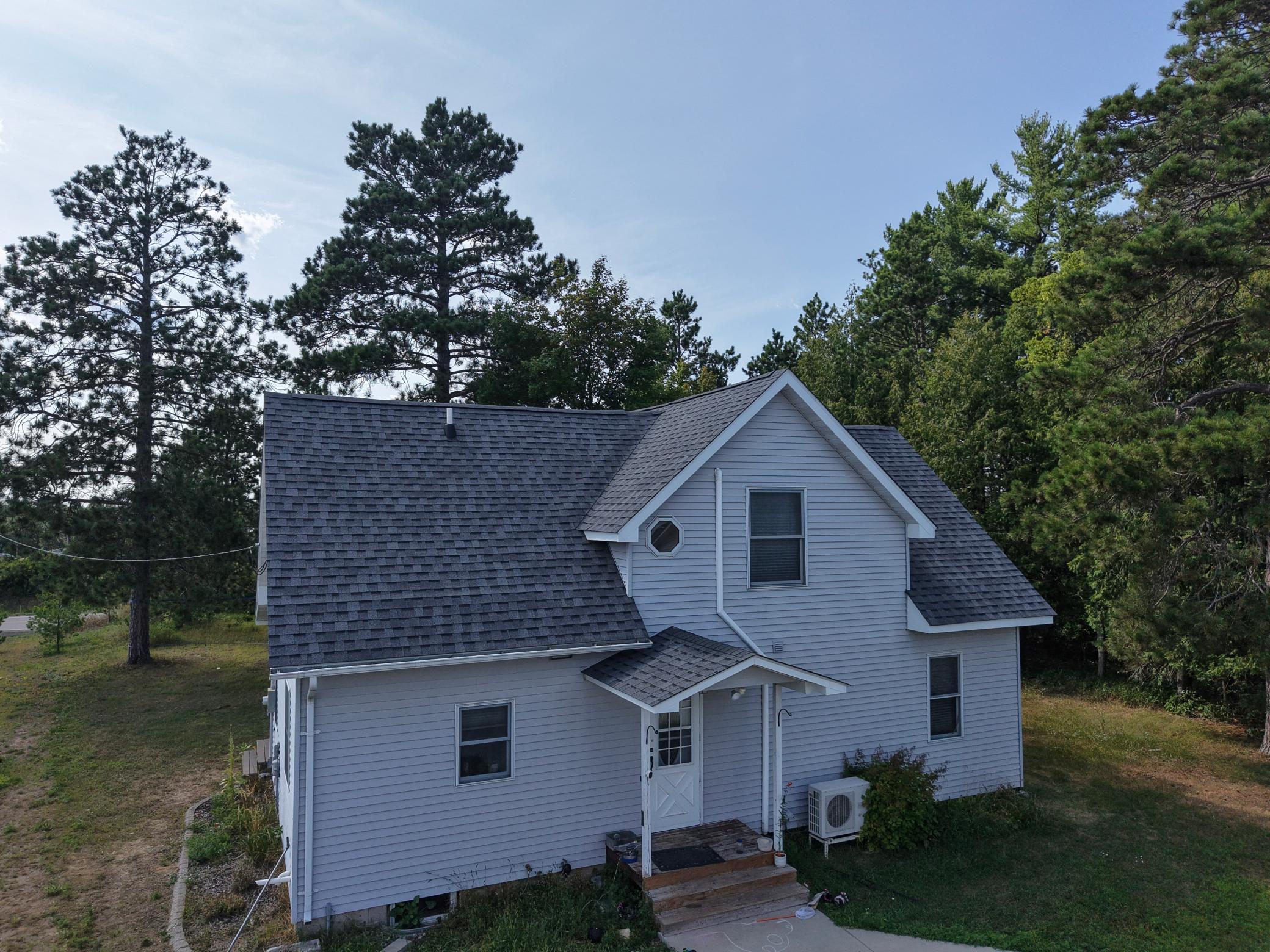 1967 single family home for sale at 114 County 13 in Nevis, MN — 3 bed, 2 bath (photo 3 of 6)
