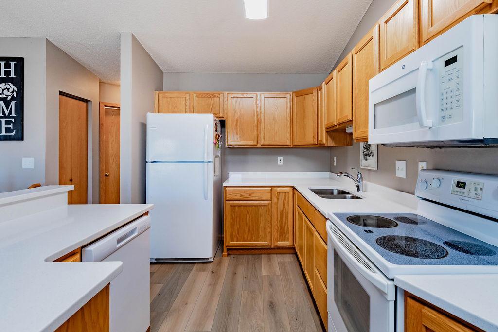 4745 Townsite Place S, Fargo ND 58104 - Photo 7 of 28