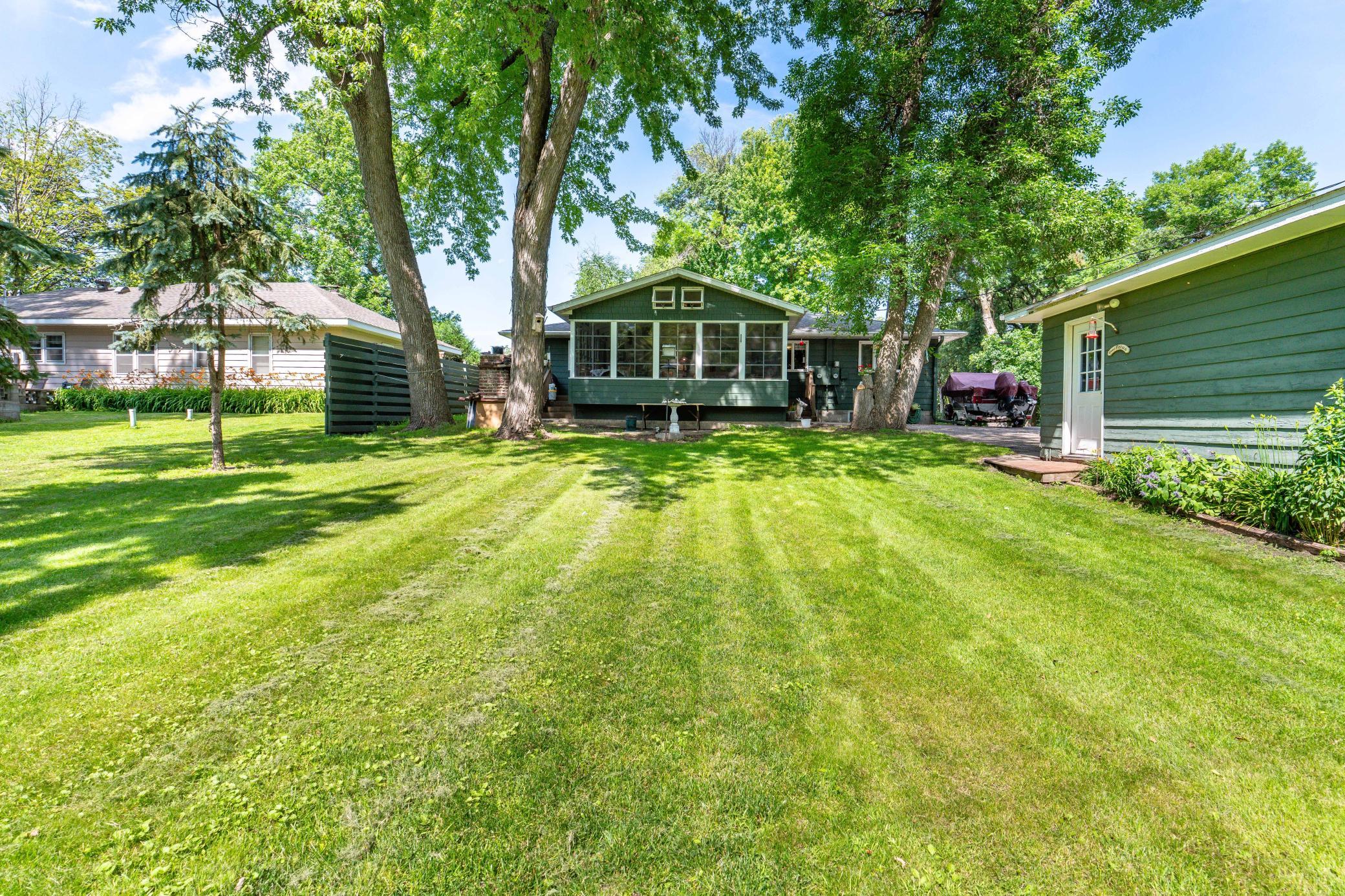 1959 single family home for sale at 524 Guttenberg Heights in Fergus Falls, MN — 3 bed, 3 bath (photo 16 of 61)
