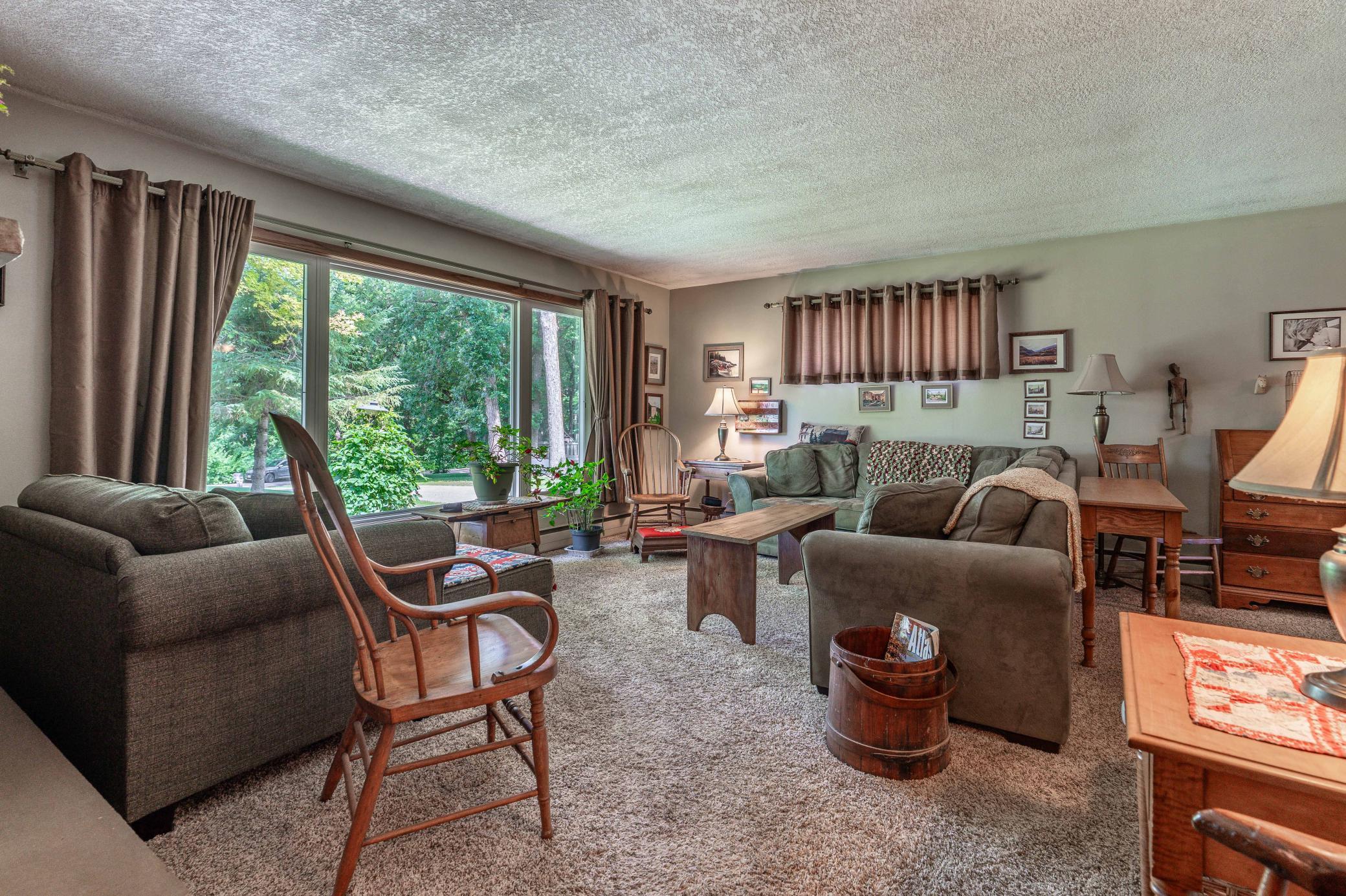 1959 single family home for sale at 524 Guttenberg Heights in Fergus Falls, MN — 3 bed, 3 bath (photo 19 of 61)