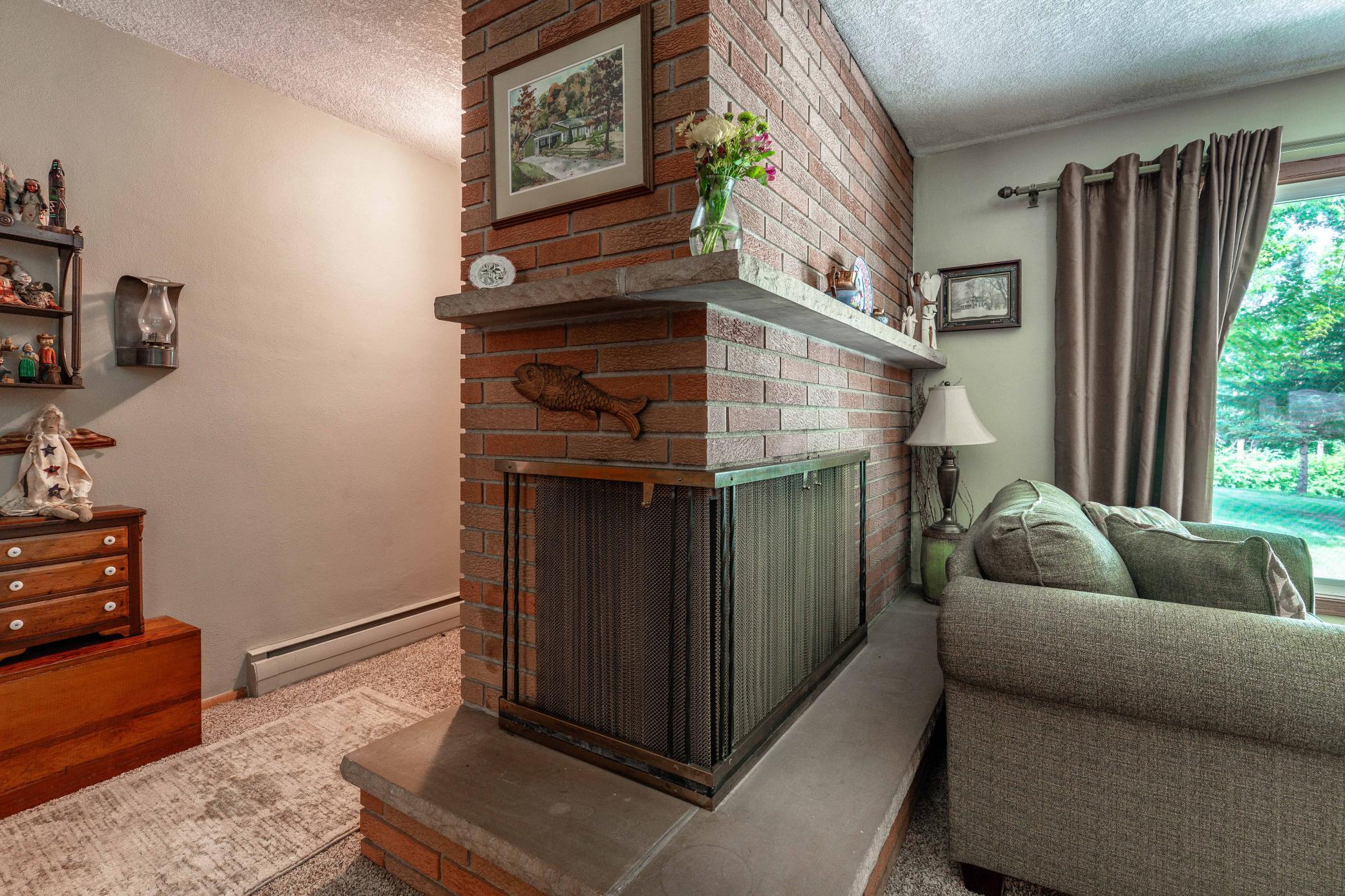 1959 single family home for sale at 524 Guttenberg Heights in Fergus Falls, MN — 3 bed, 3 bath (photo 21 of 61)