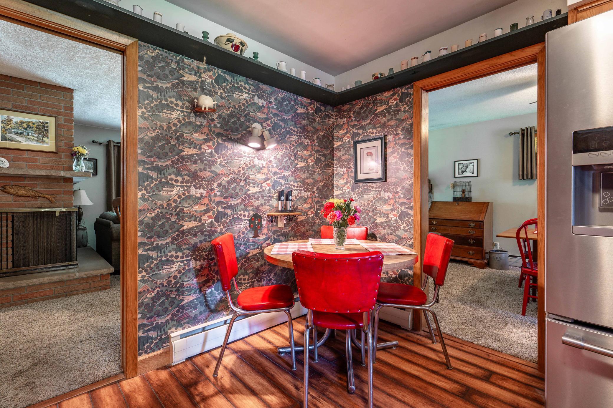 1959 single family home for sale at 524 Guttenberg Heights in Fergus Falls, MN — 3 bed, 3 bath (photo 27 of 61)
