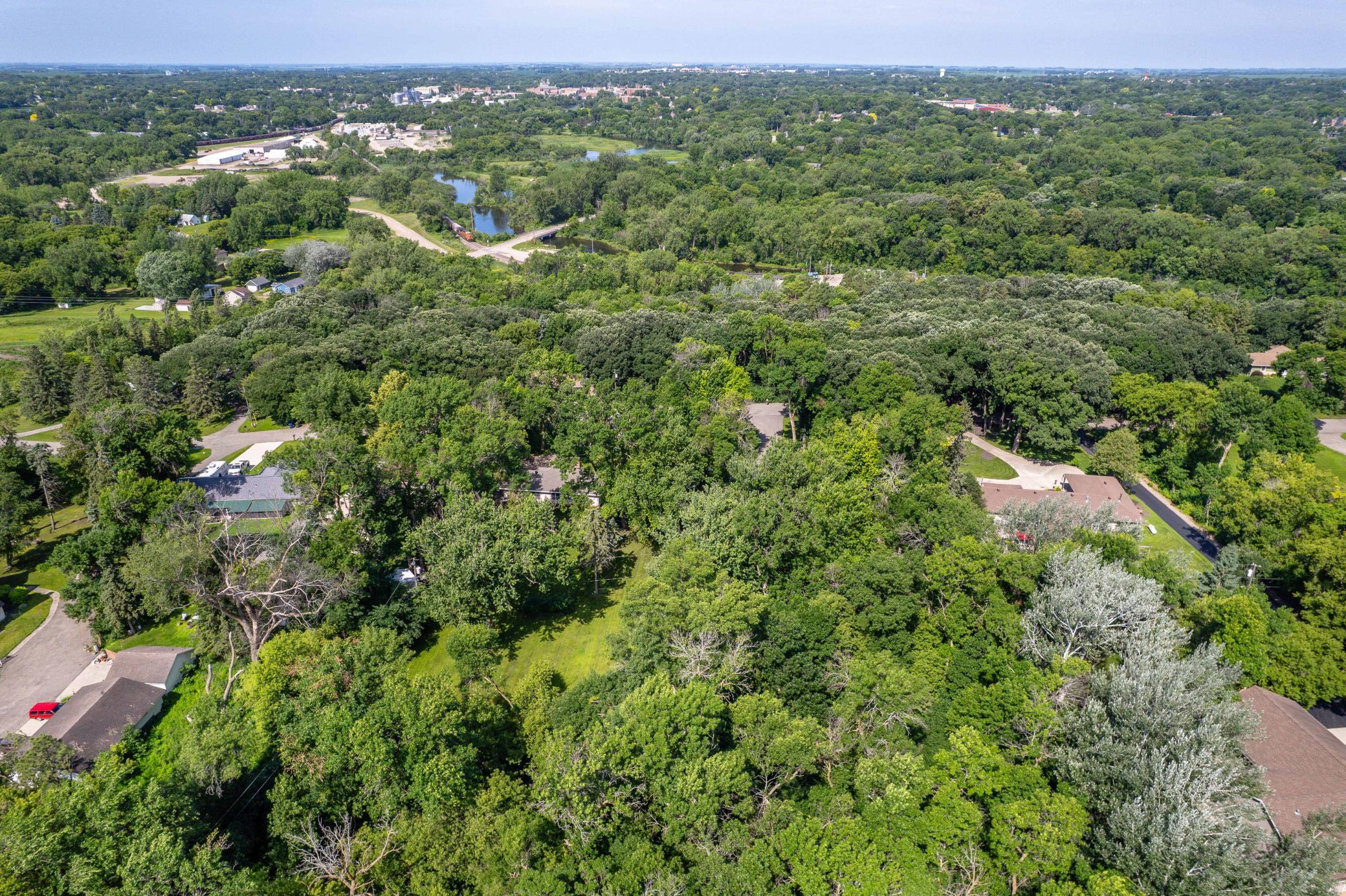 1959 single family home for sale at 524 Guttenberg Heights in Fergus Falls, MN — 3 bed, 3 bath (photo 59 of 61)