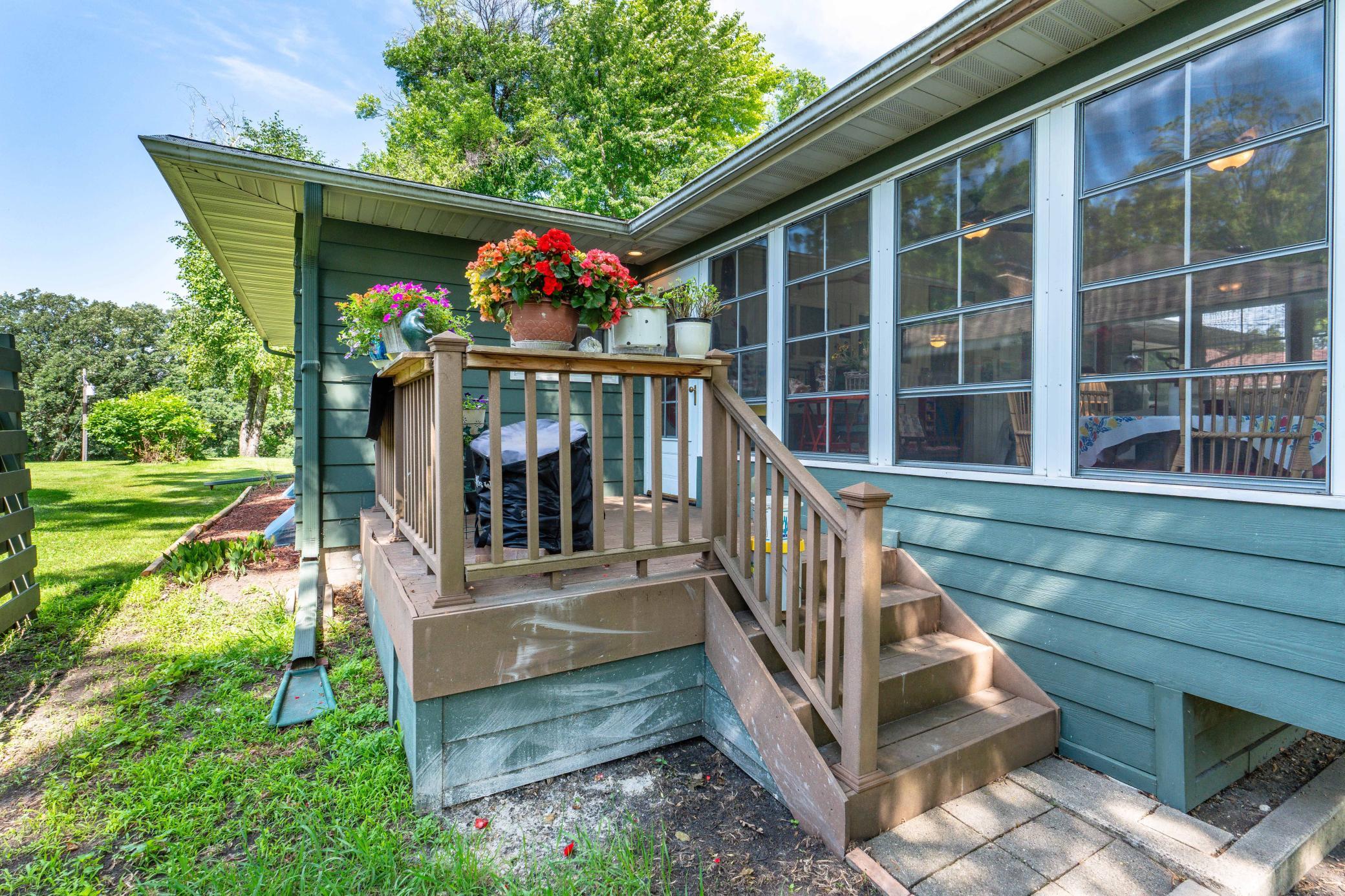 1959 single family home for sale at 524 Guttenberg Heights in Fergus Falls, MN — 3 bed, 3 bath (photo 9 of 61)