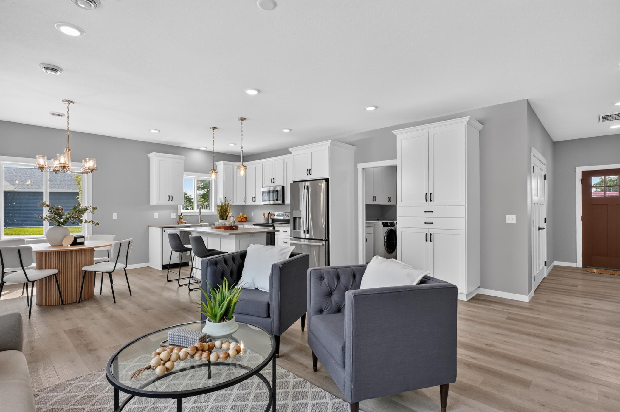 2023 townhouse for sale at 676 Voyager Drive in Alexandria, MN — 2 bed, 2 bath (photo 13 of 37)