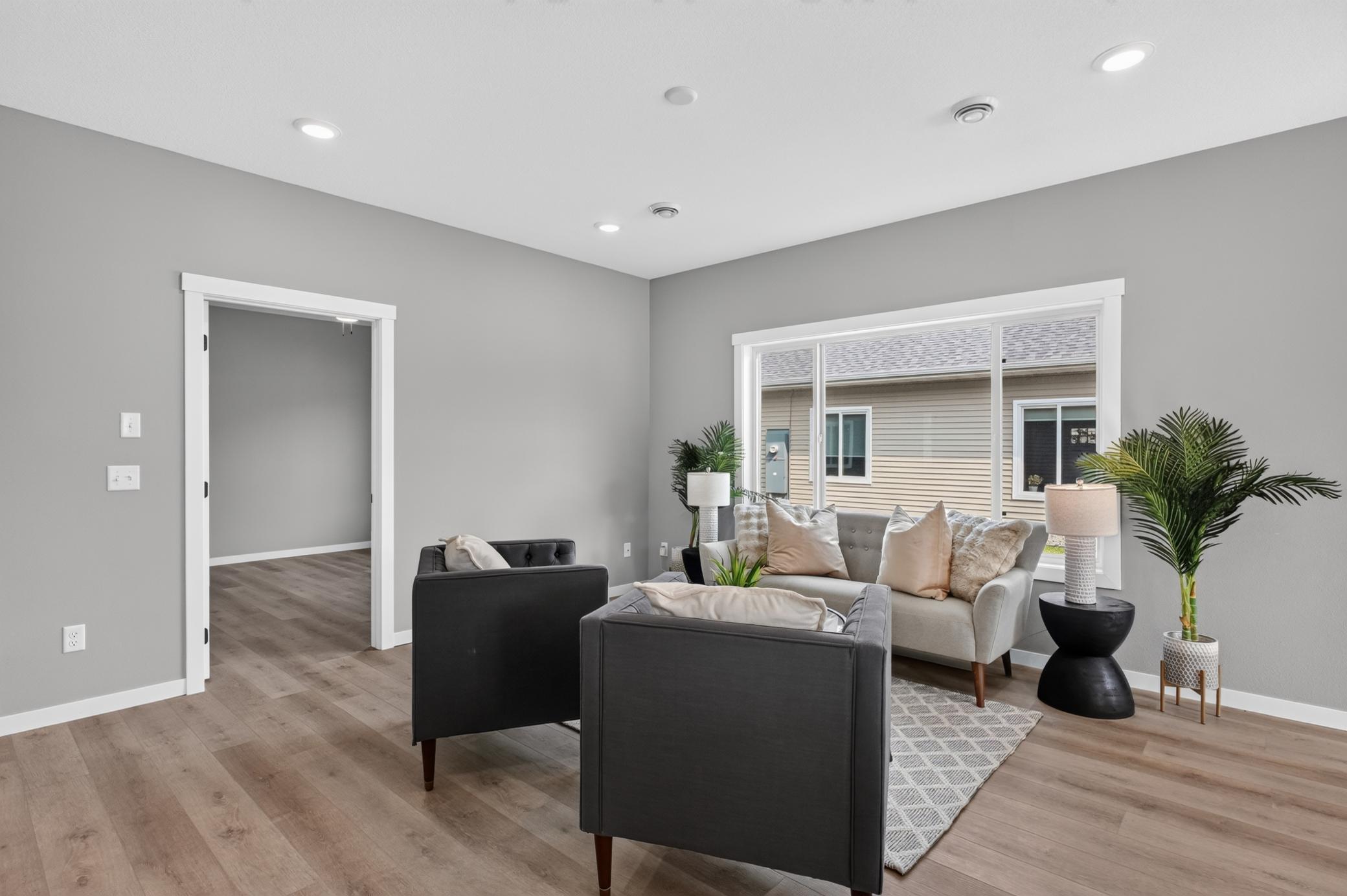 2023 townhouse for sale at 676 Voyager Drive in Alexandria, MN — 2 bed, 2 bath (photo 14 of 37)