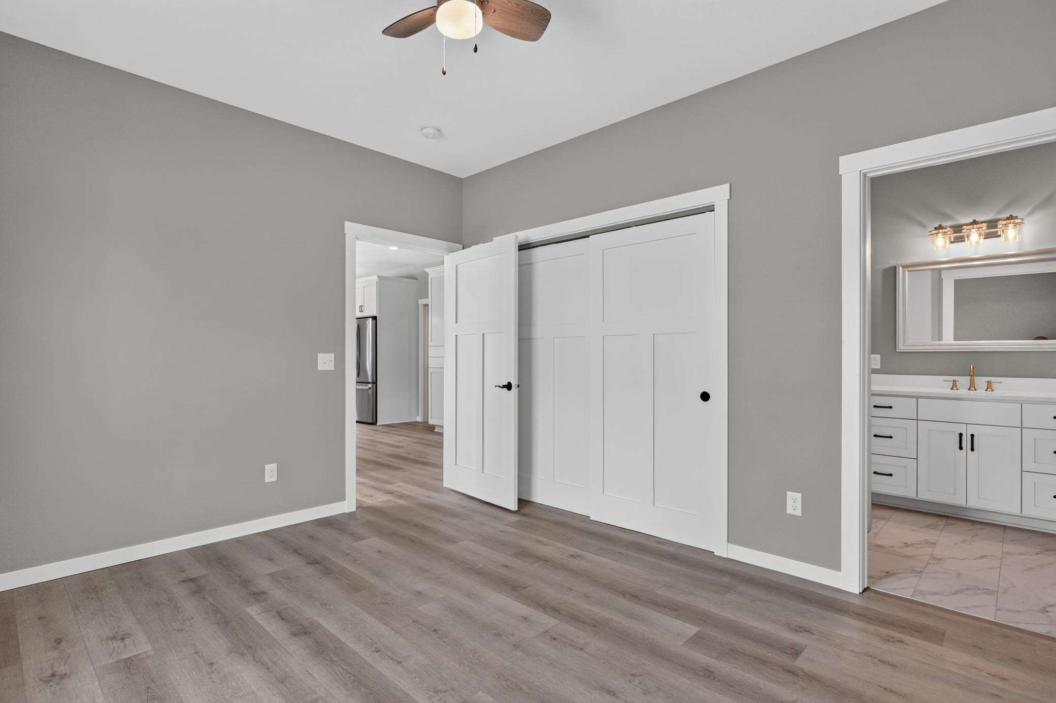 2023 townhouse for sale at 676 Voyager Drive in Alexandria, MN — 2 bed, 2 bath (photo 26 of 37)