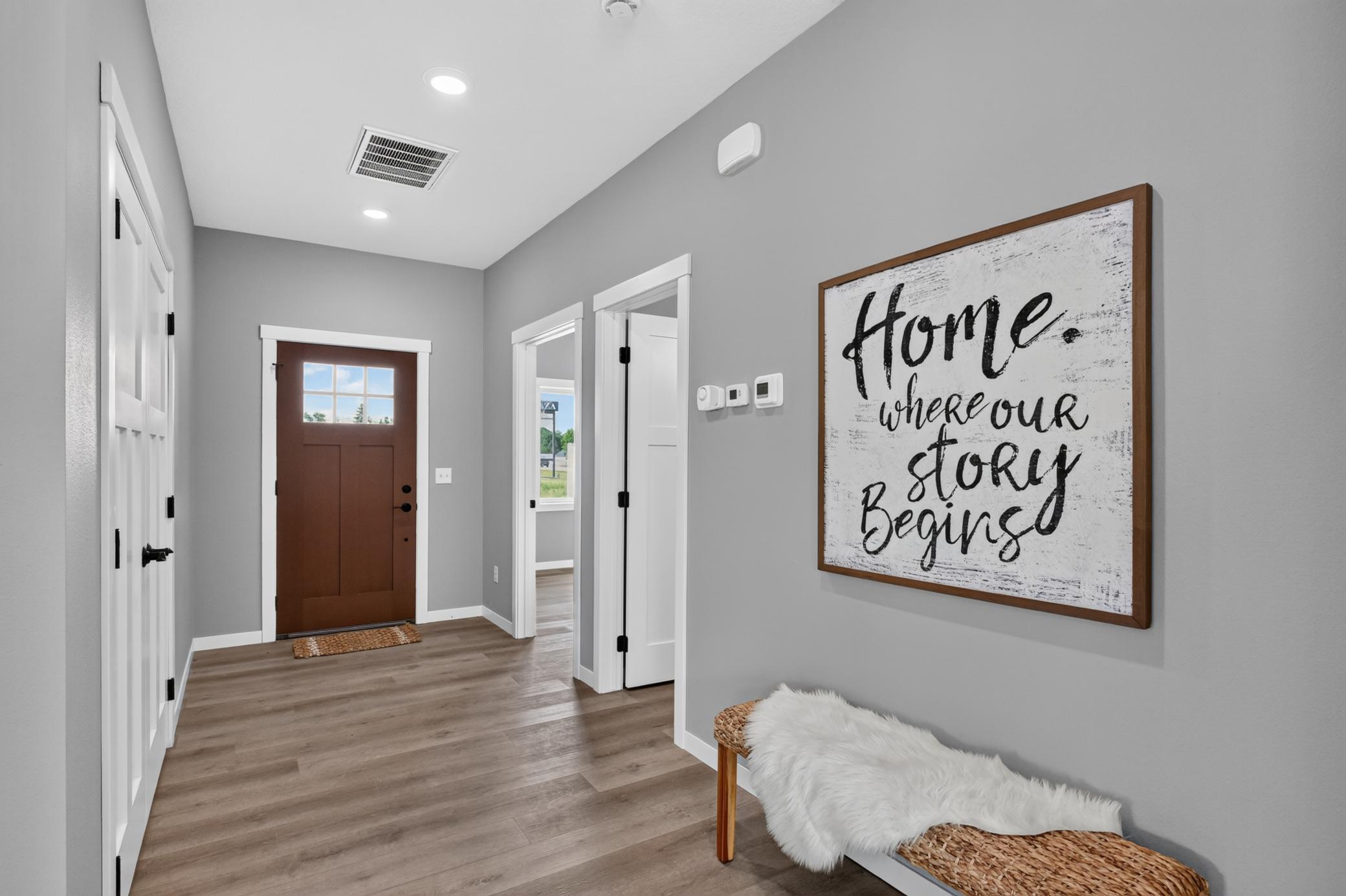 2023 townhouse for sale at 676 Voyager Drive in Alexandria, MN — 2 bed, 2 bath (photo 9 of 37)