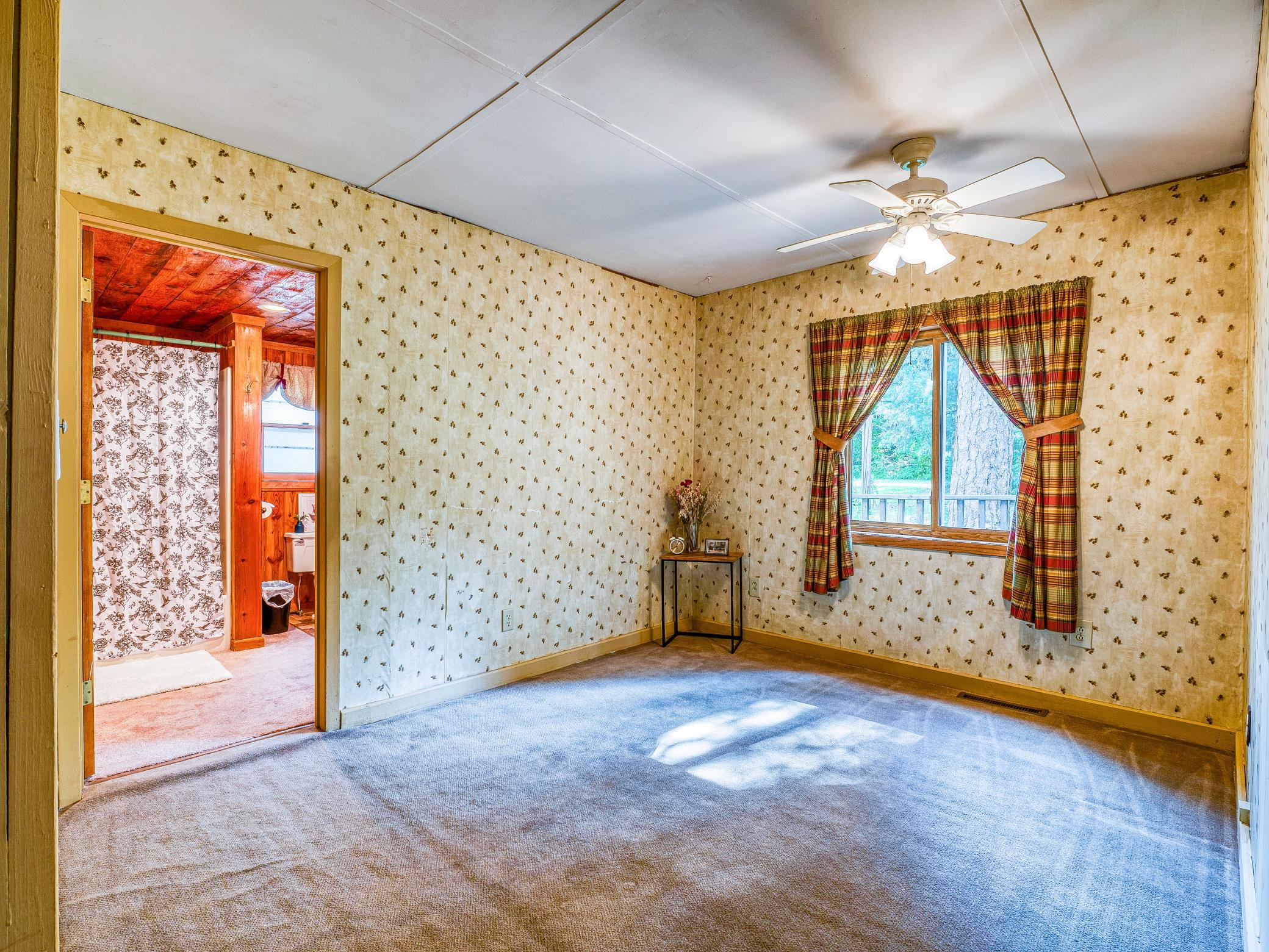 1920 single family home for sale at 49494 Dixon Lake Resort Road in Squaw Lake, MN — 2 bed, 2 bath (photo 24 of 79)