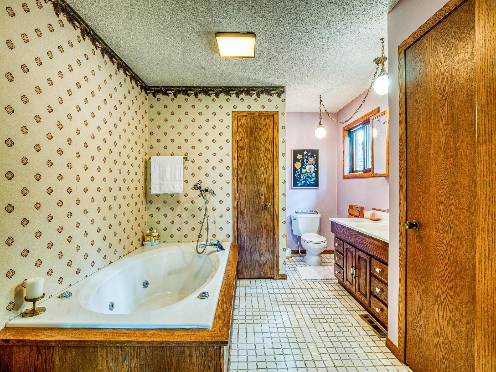 1920 single family home for sale at 49494 Dixon Lake Resort Road in Squaw Lake, MN — 2 bed, 2 bath (photo 34 of 79)