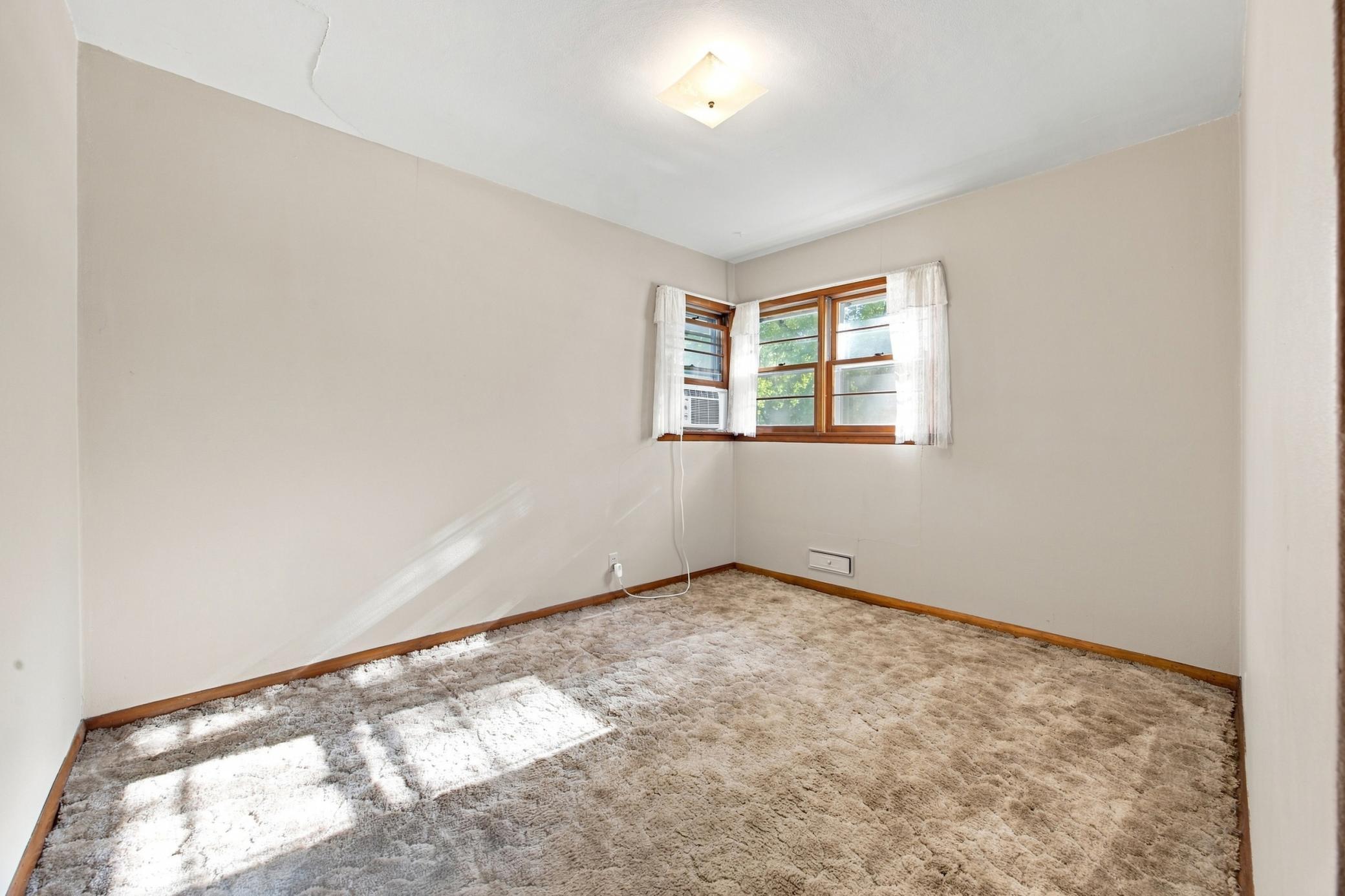 1507 14th Street S, Fargo ND 58103 - Photo 12 of 25